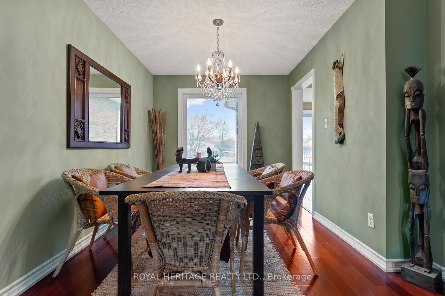 Photo 10 of 63 Prentice Drive, Whitby, Downtown Whitby — HOMEH