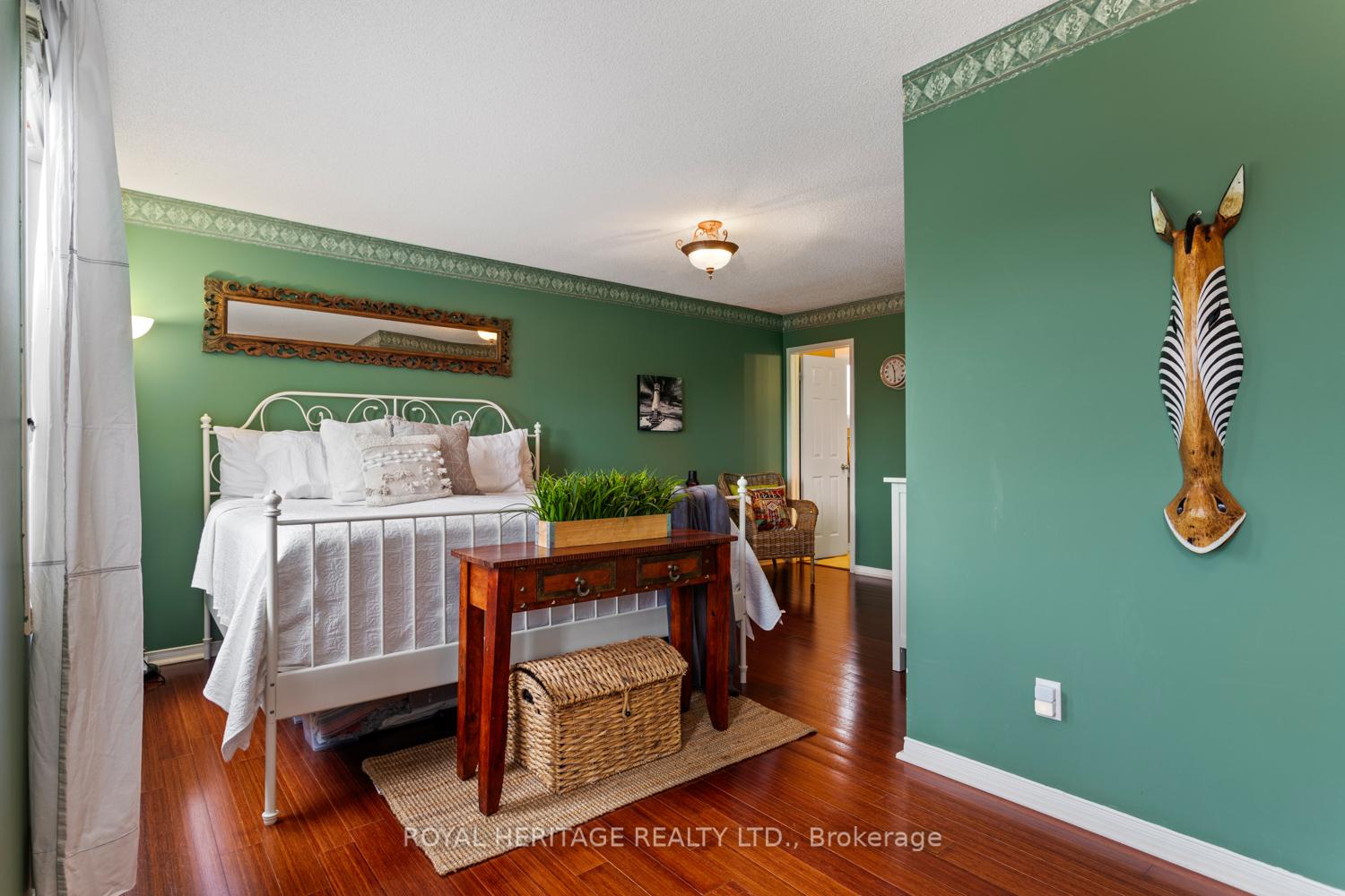 Photo 19 of 63 Prentice Drive, Whitby, Downtown Whitby — HOMEH