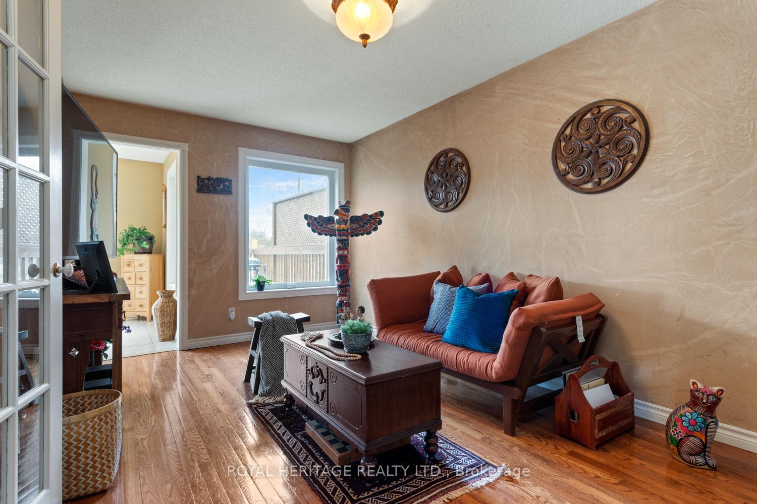 Photo 29 of 63 Prentice Drive, Whitby, Downtown Whitby — HOMEH