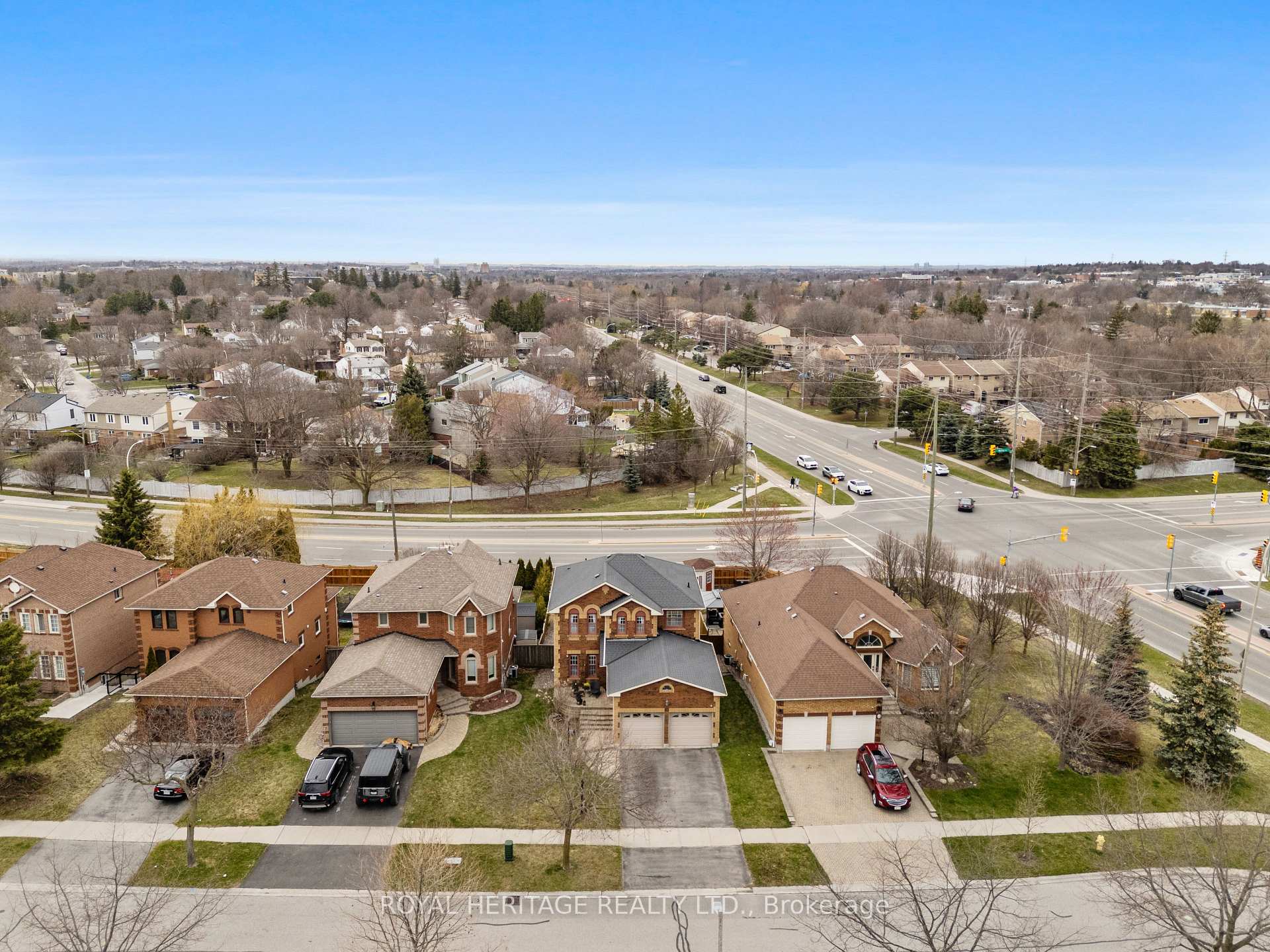 Photo 42 of 63 Prentice Drive, Whitby, Downtown Whitby — HOMEH