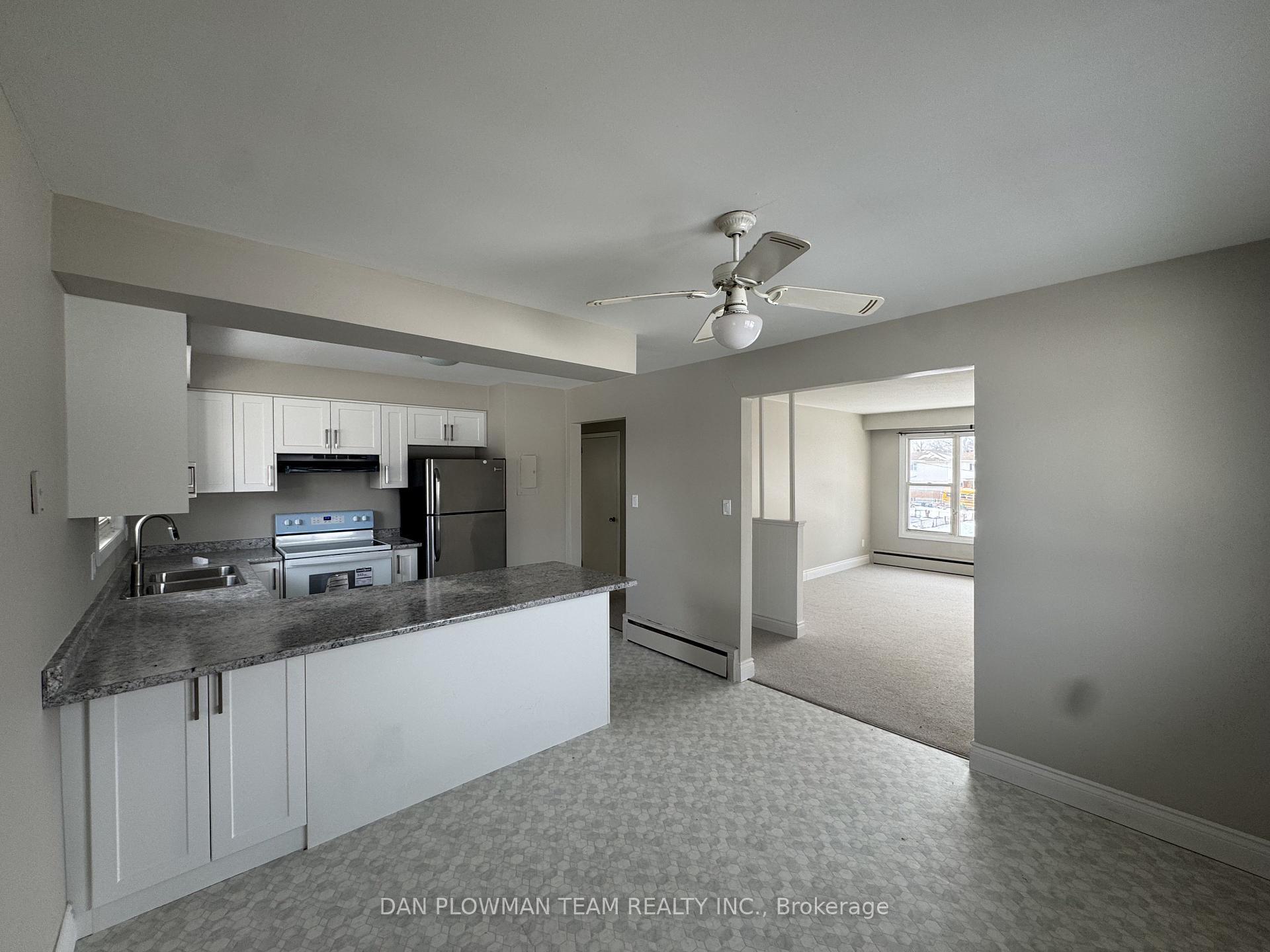 Photo 2 of Unit 2, 1151 Cedar Street, Oshawa, Lakeview — HOMEH