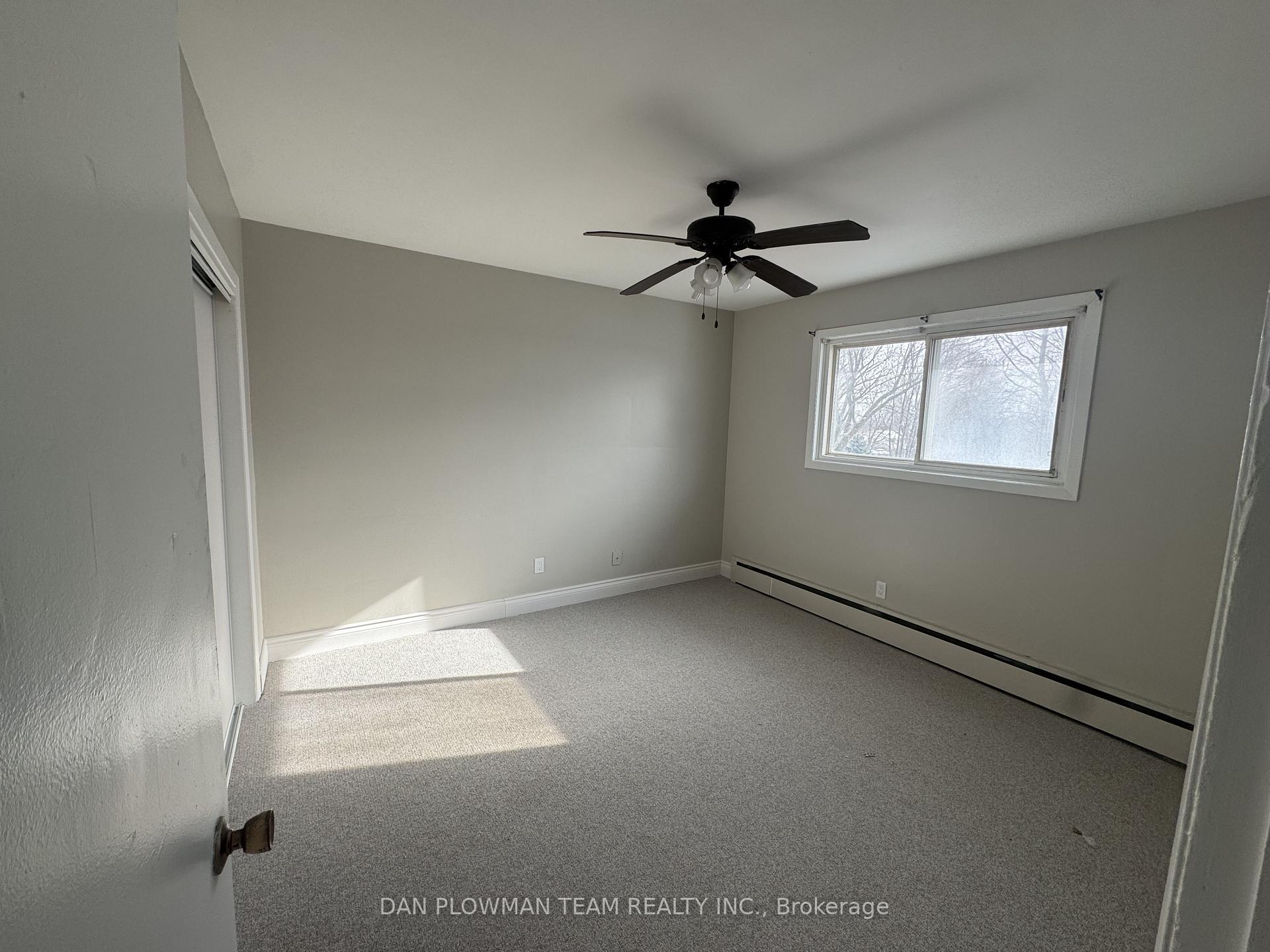Photo 7 of Unit 2, 1151 Cedar Street, Oshawa, Lakeview — HOMEH