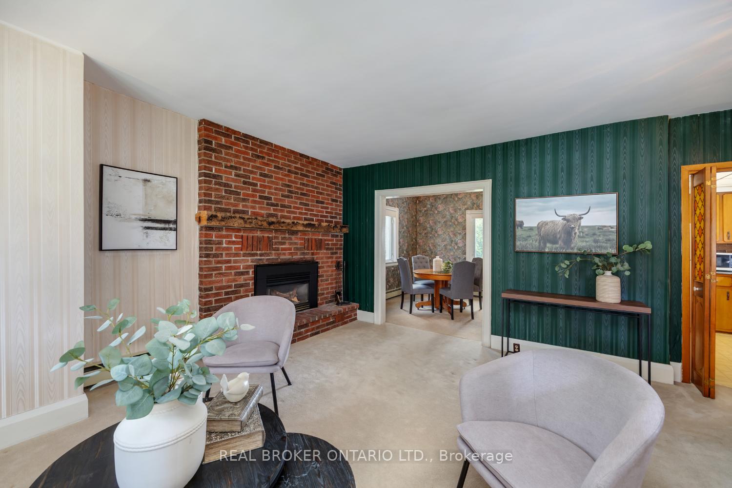 Photo 7 of 43 Greta Street, Oshawa, O'Neill — HOMEH