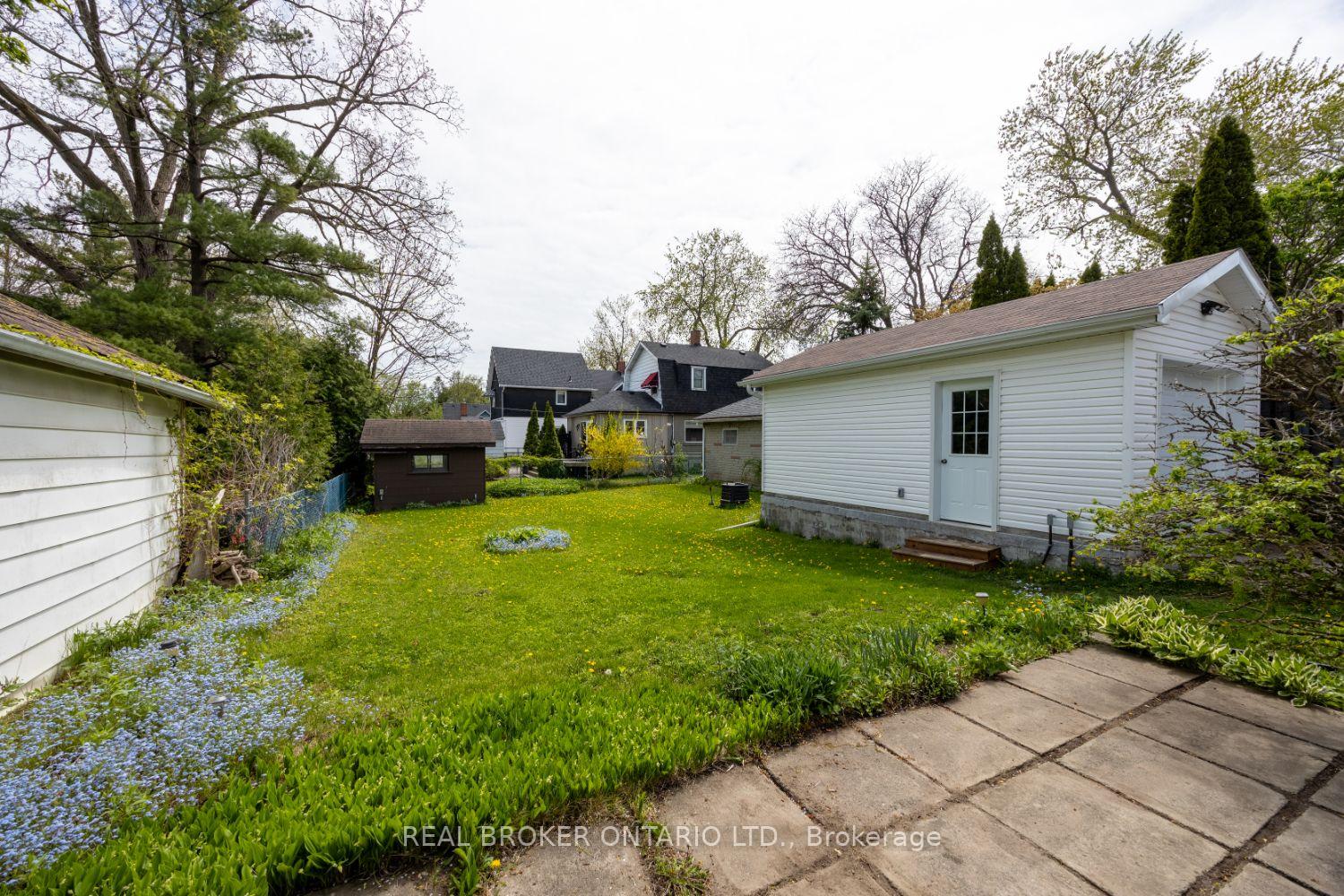 Photo 25 of 43 Greta Street, Oshawa, O'Neill — HOMEH