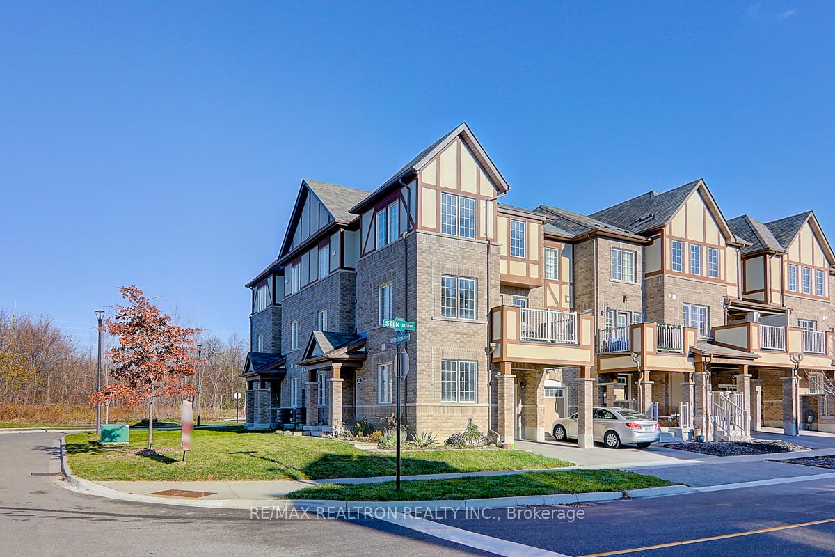 Photo 1 of 1080 Silk Street, Pickering, Rural Pickering — HOMEH