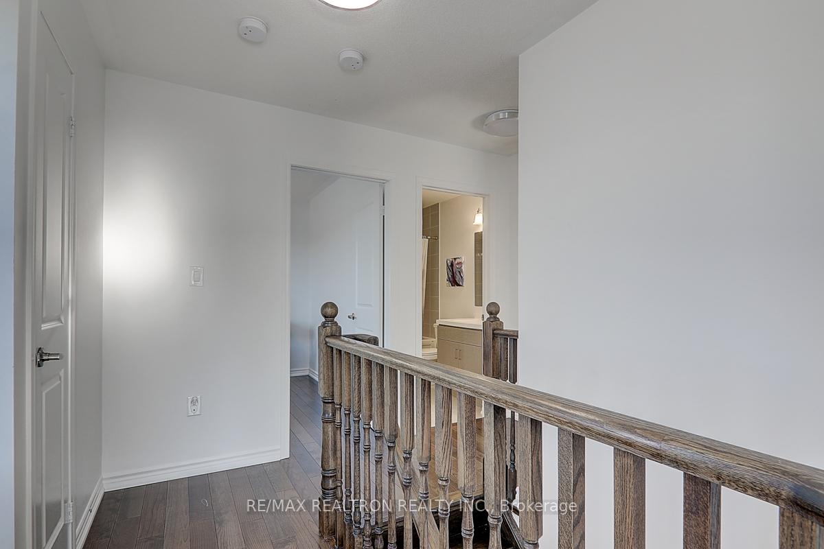 Photo 28 of 1080 Silk Street, Pickering, Rural Pickering — HOMEH