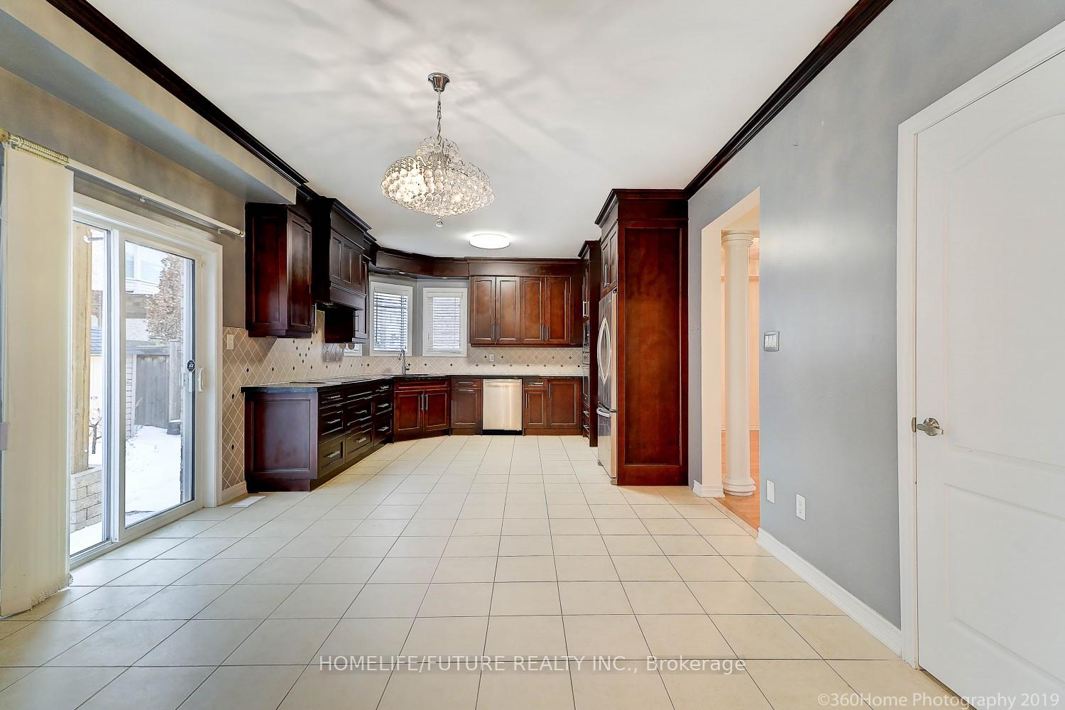 Photo 12 of 60 Valle Avenue, Vaughan, Vellore Village — HOMEH