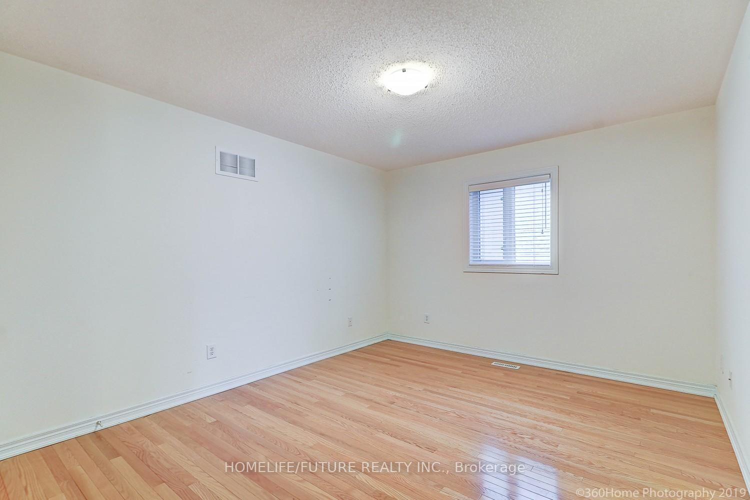 Photo 18 of 60 Valle Avenue, Vaughan, Vellore Village — HOMEH