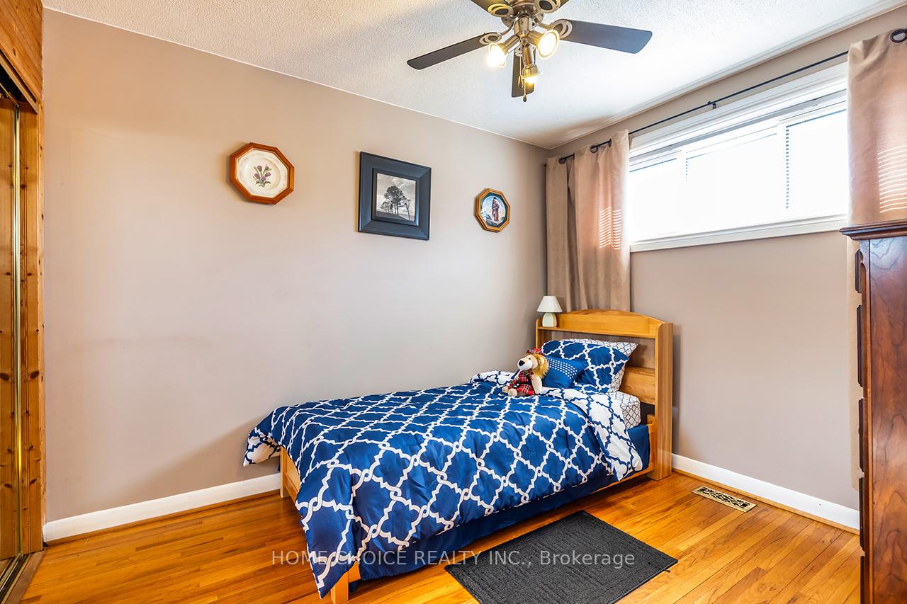 Photo 22 of 913 Walton Boulevard, Whitby, Williamsburg — HOMEH