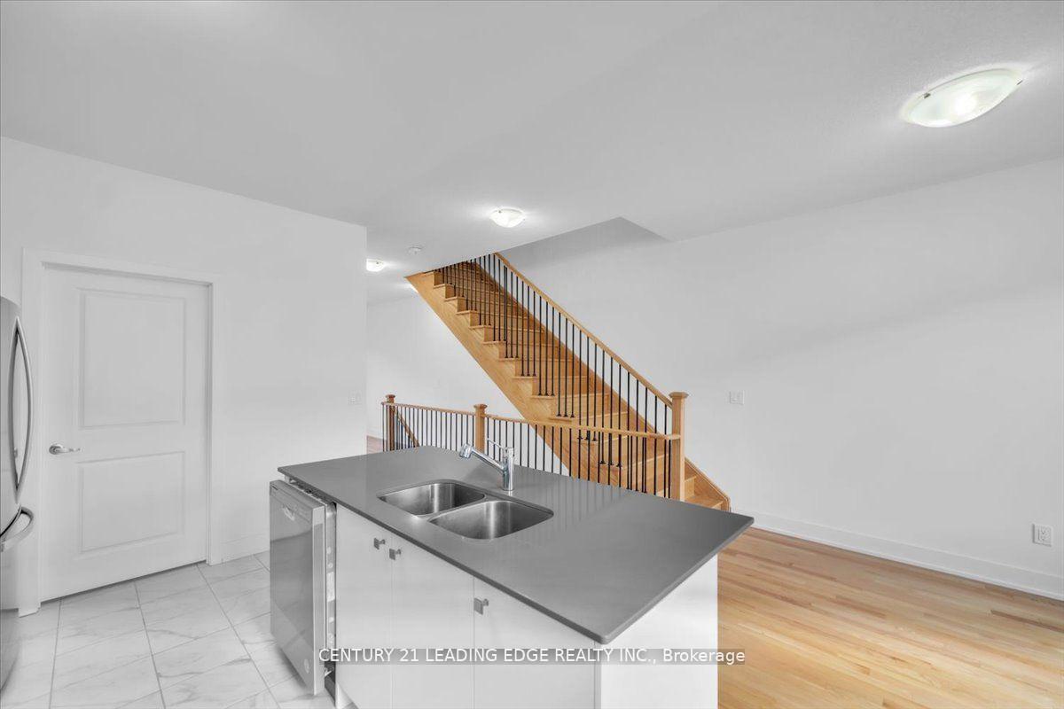 Photo 20 of 4 Nautical Way, Whitby, Port Whitby — HOMEH