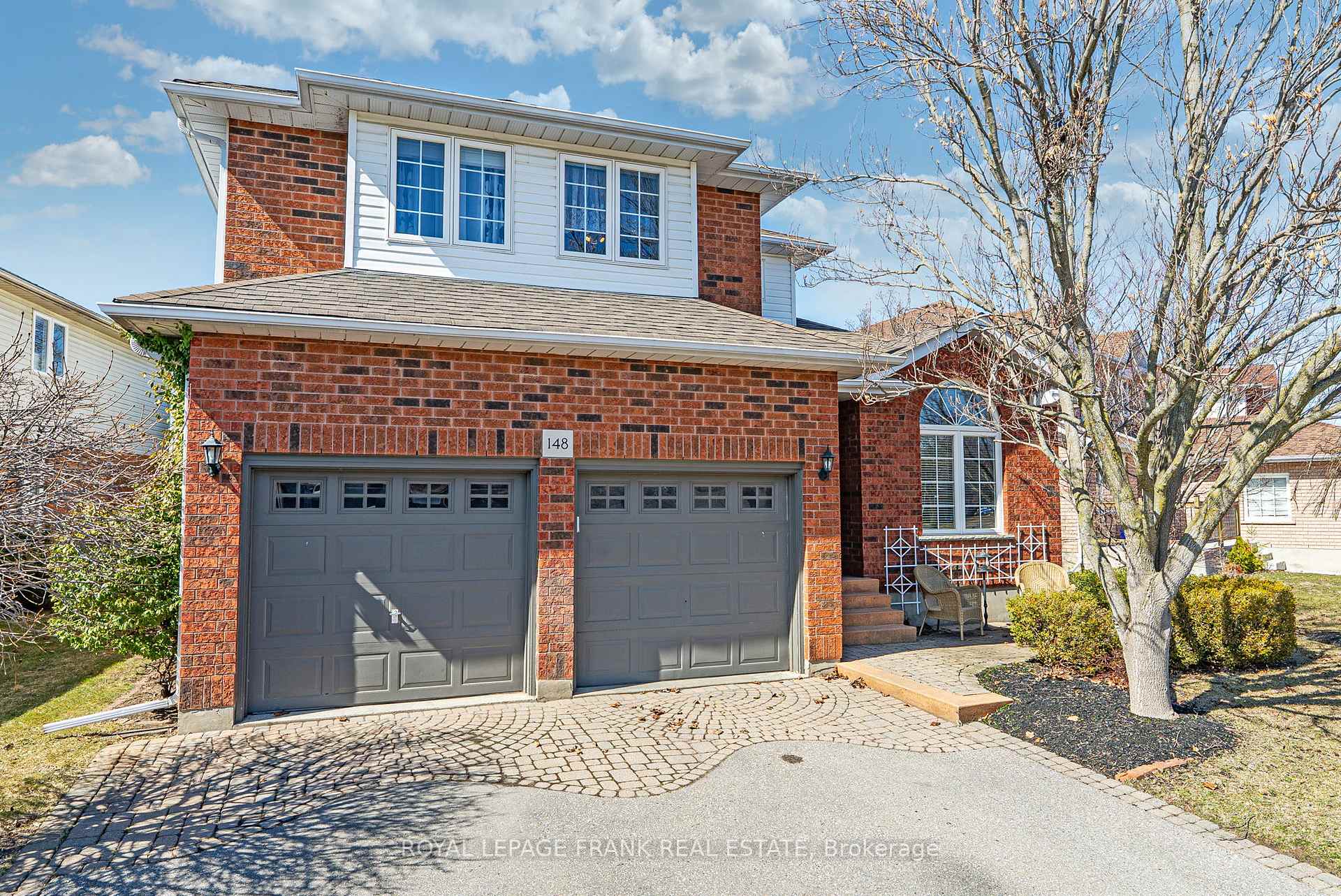 Photo 3 of 148 Niagara Drive, Oshawa, Samac — HOMEH