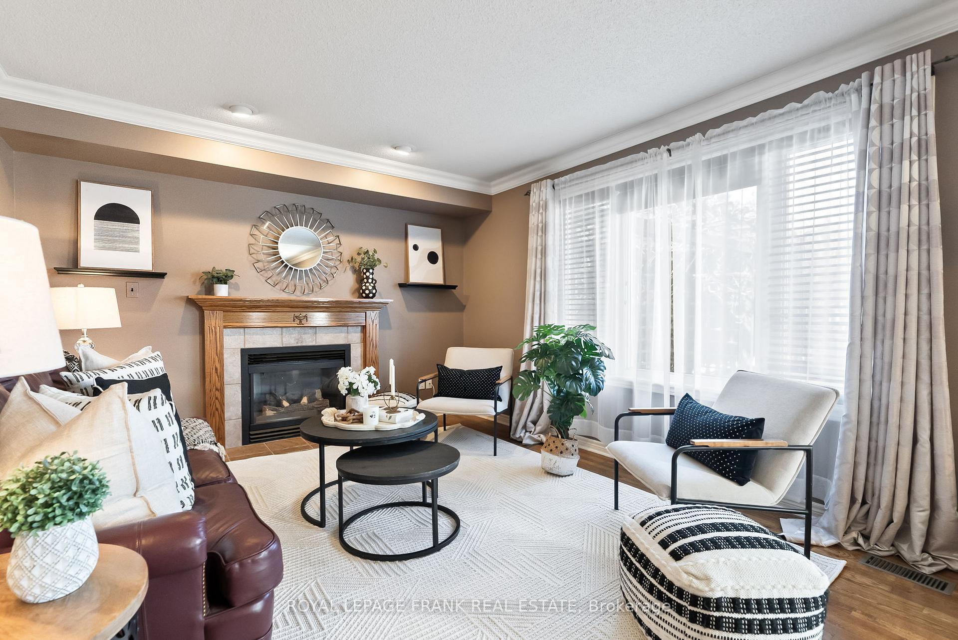 Photo 10 of 148 Niagara Drive, Oshawa, Samac — HOMEH