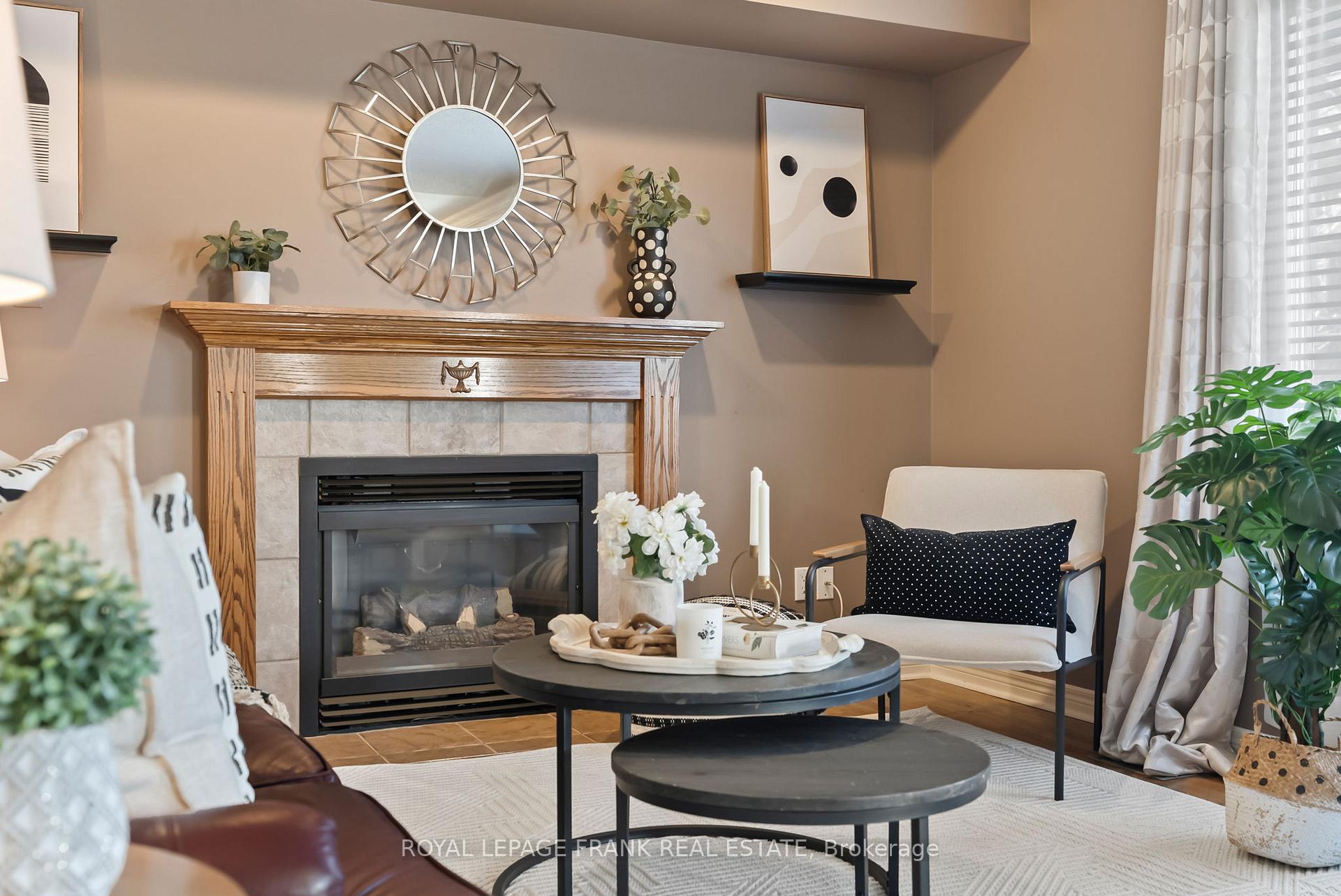 Photo 11 of 148 Niagara Drive, Oshawa, Samac — HOMEH