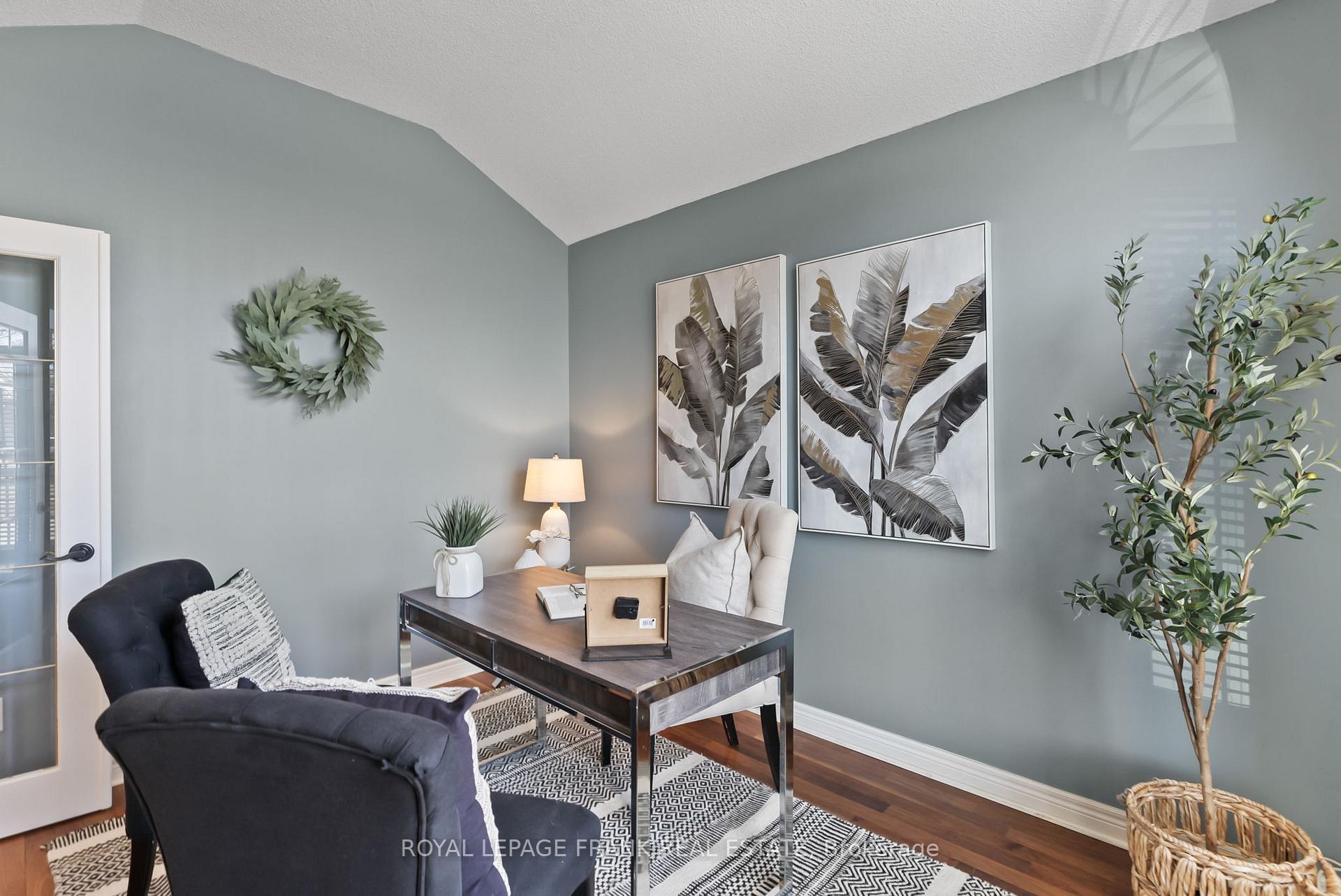 Photo 16 of 148 Niagara Drive, Oshawa, Samac — HOMEH