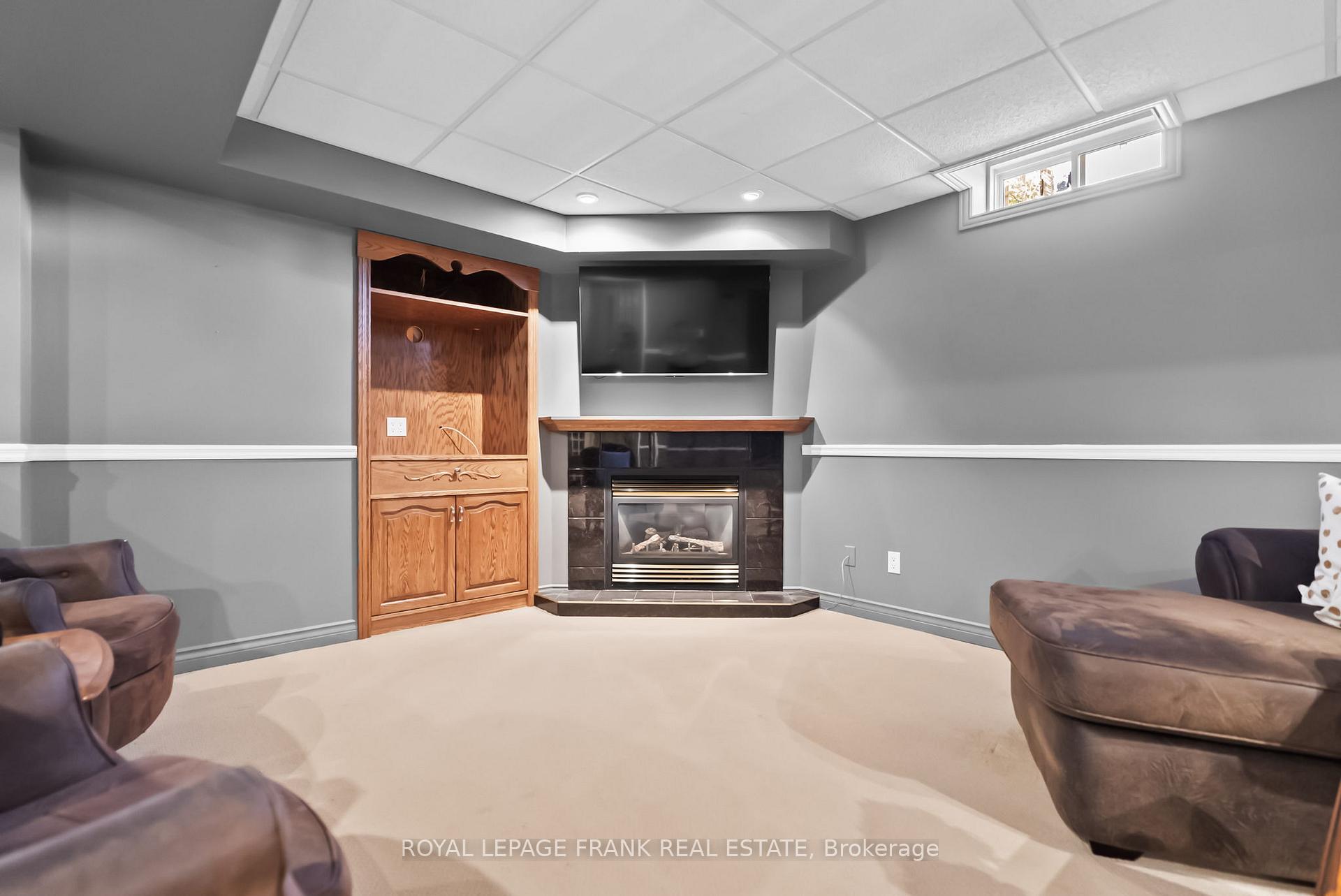 Photo 32 of 148 Niagara Drive, Oshawa, Samac — HOMEH