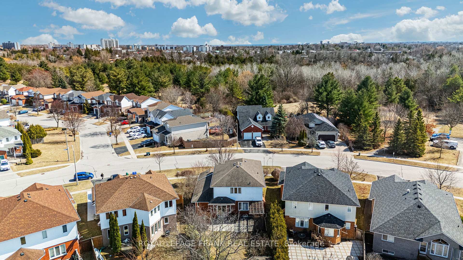Photo 42 of 148 Niagara Drive, Oshawa, Samac — HOMEH