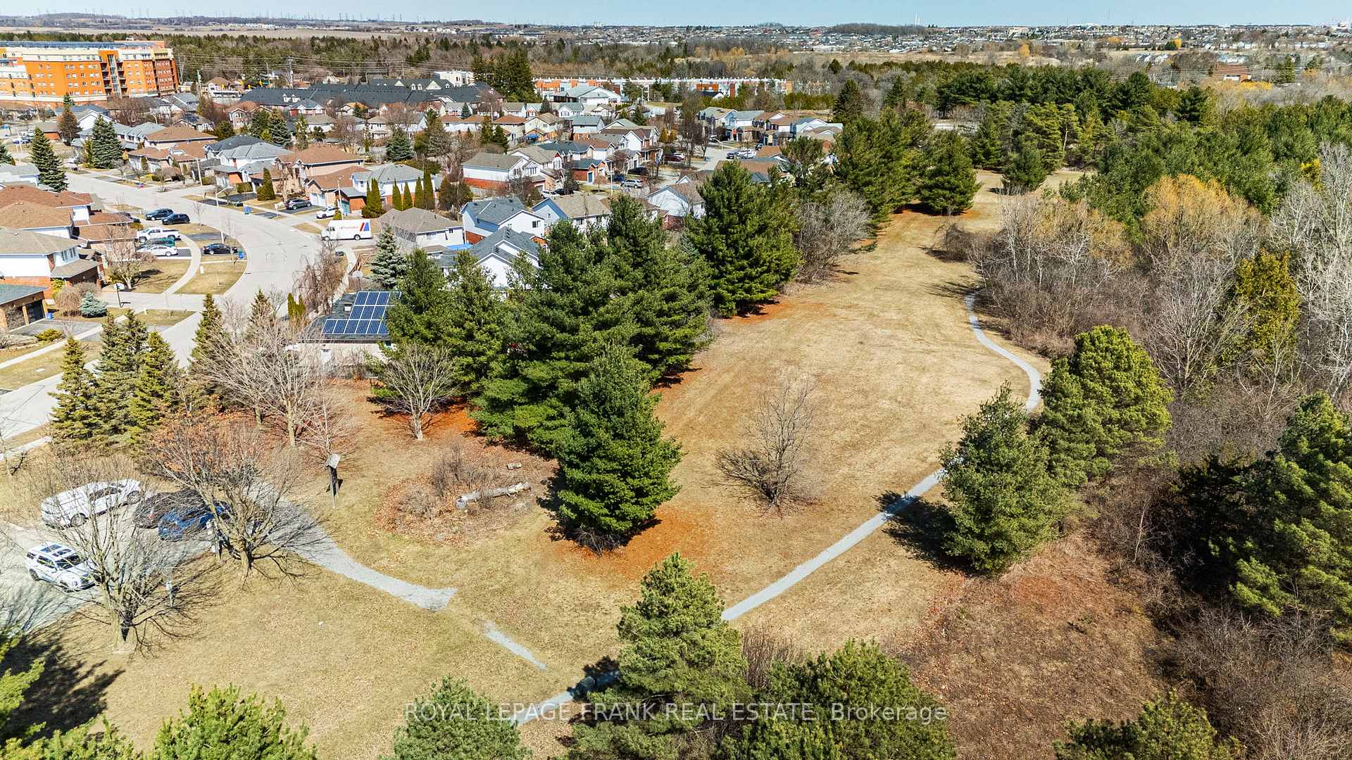 Photo 45 of 148 Niagara Drive, Oshawa, Samac — HOMEH