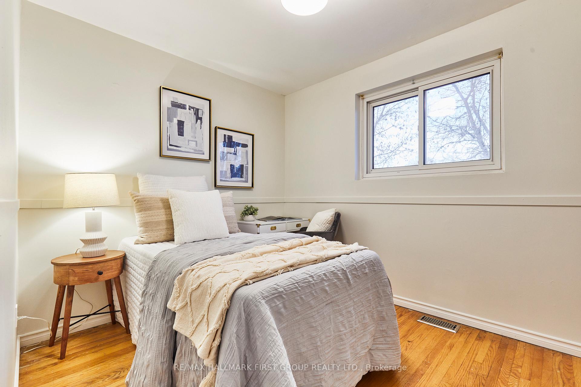 Photo 25 of 856 Vicki Drive, Pickering, West Shore — HOMEH