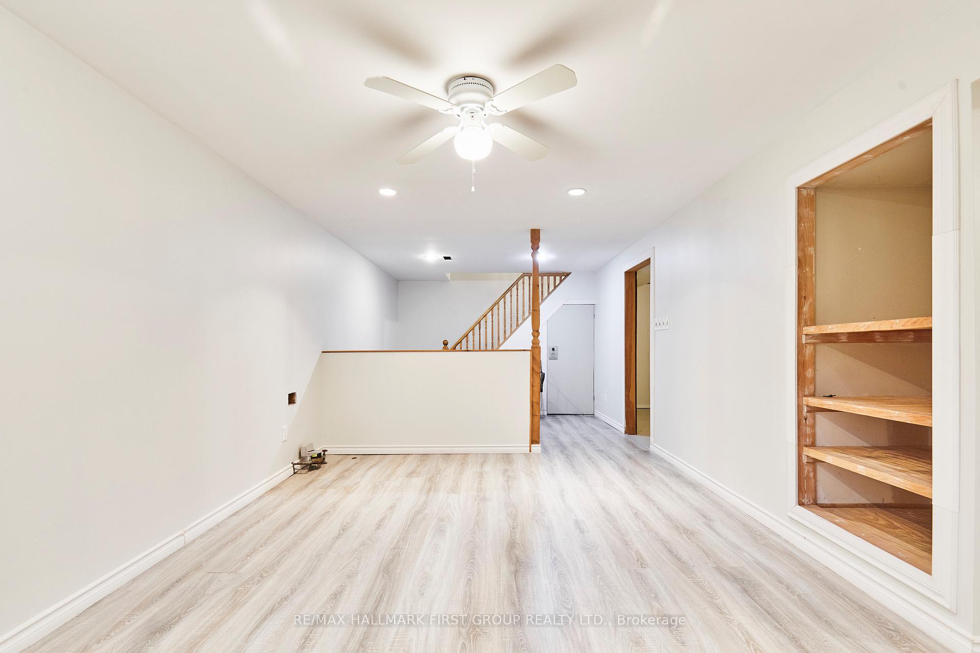 Photo 32 of 856 Vicki Drive, Pickering, West Shore — HOMEH