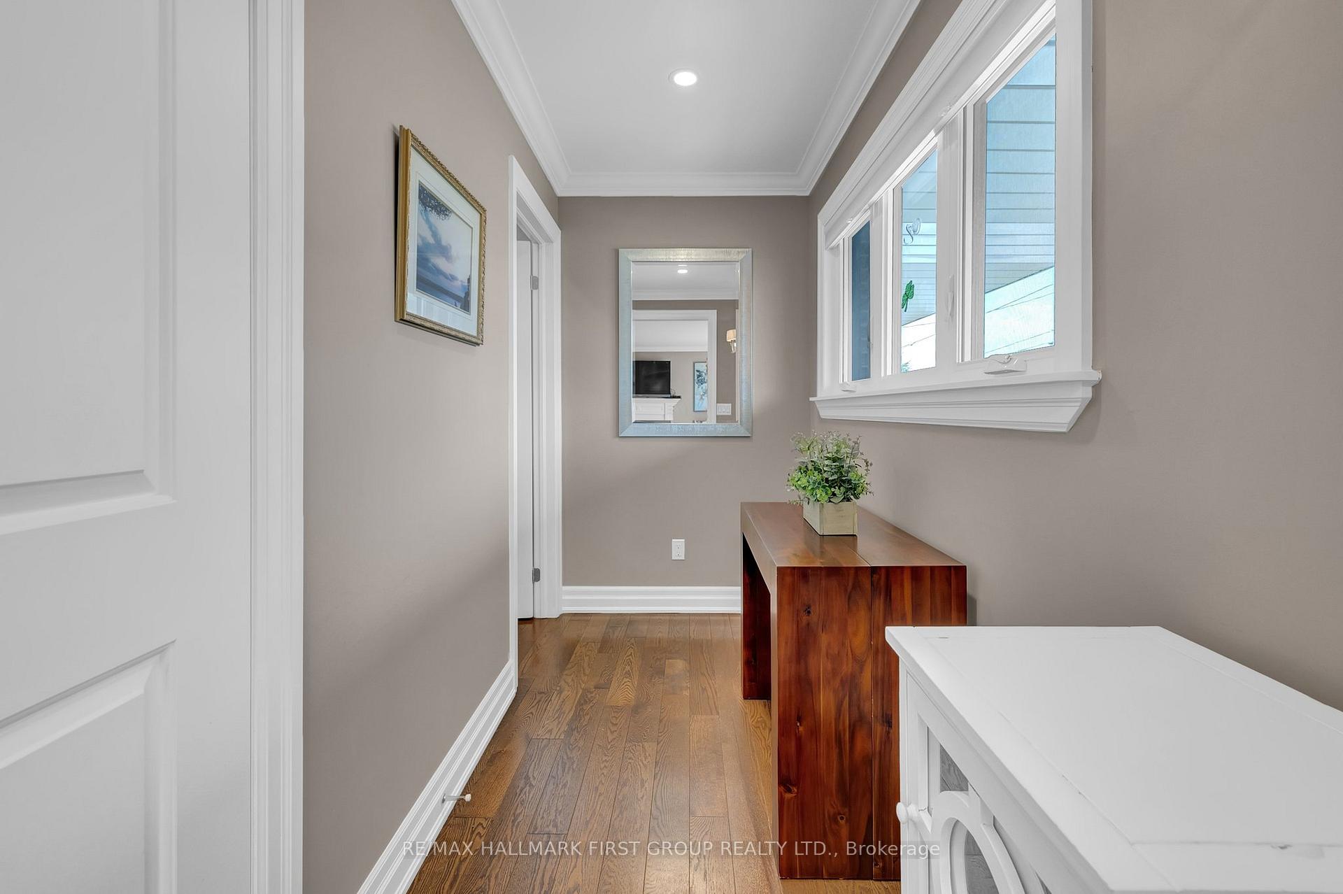 Photo 6 of 110 Athabasca Street, Oshawa, Donevan — HOMEH