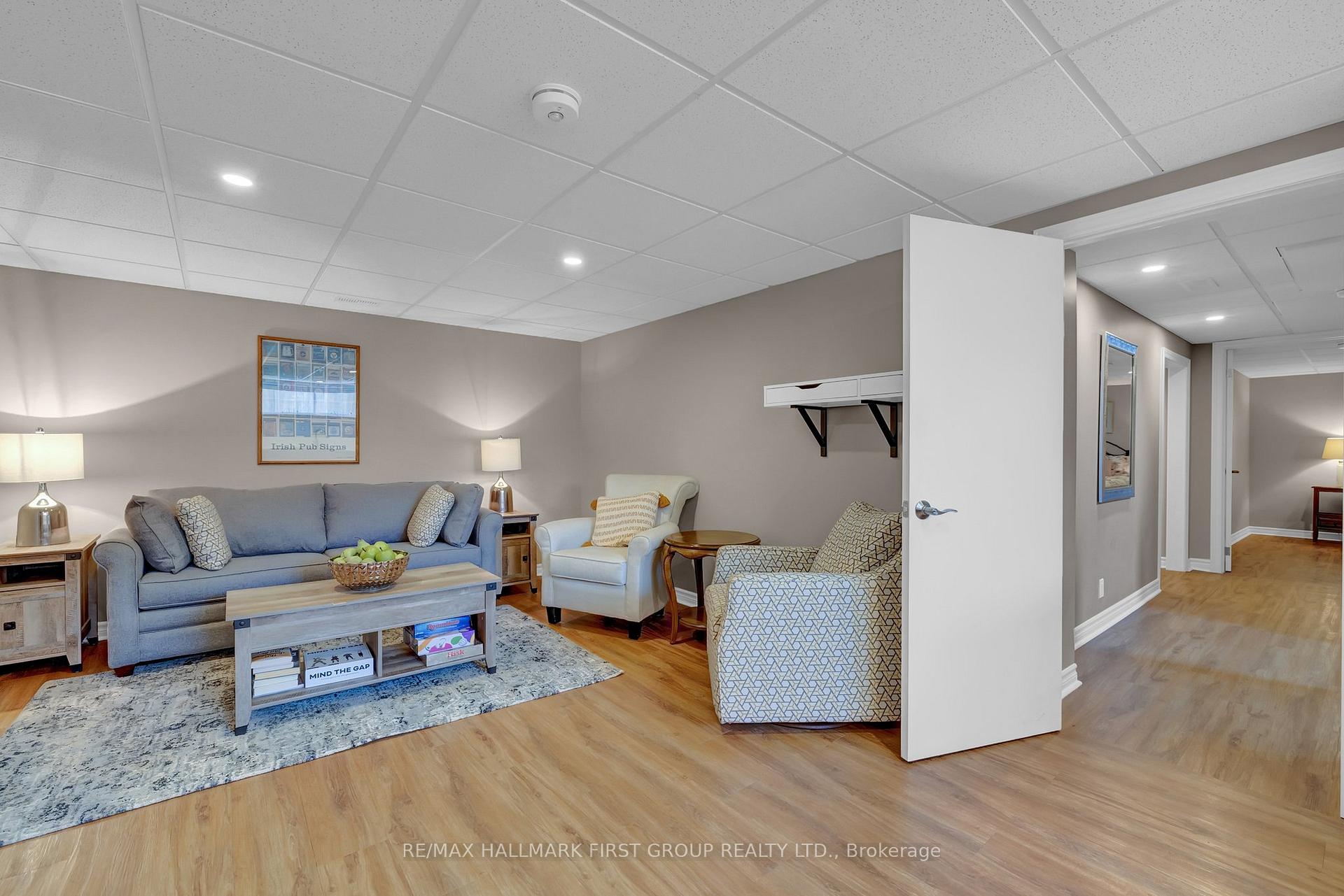 Photo 25 of 110 Athabasca Street, Oshawa, Donevan — HOMEH