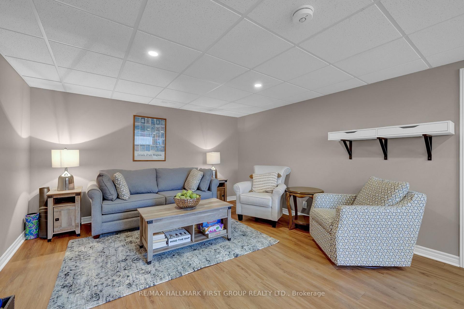 Photo 26 of 110 Athabasca Street, Oshawa, Donevan — HOMEH