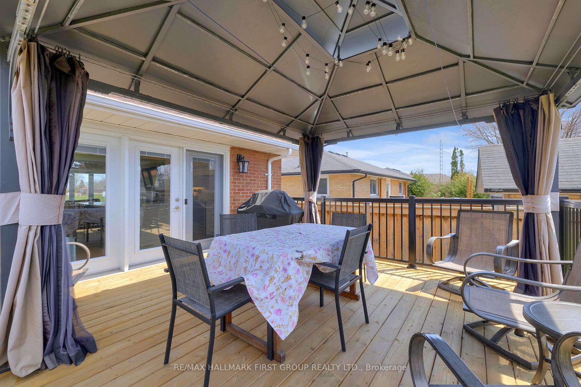 Photo 37 of 110 Athabasca Street, Oshawa, Donevan — HOMEH
