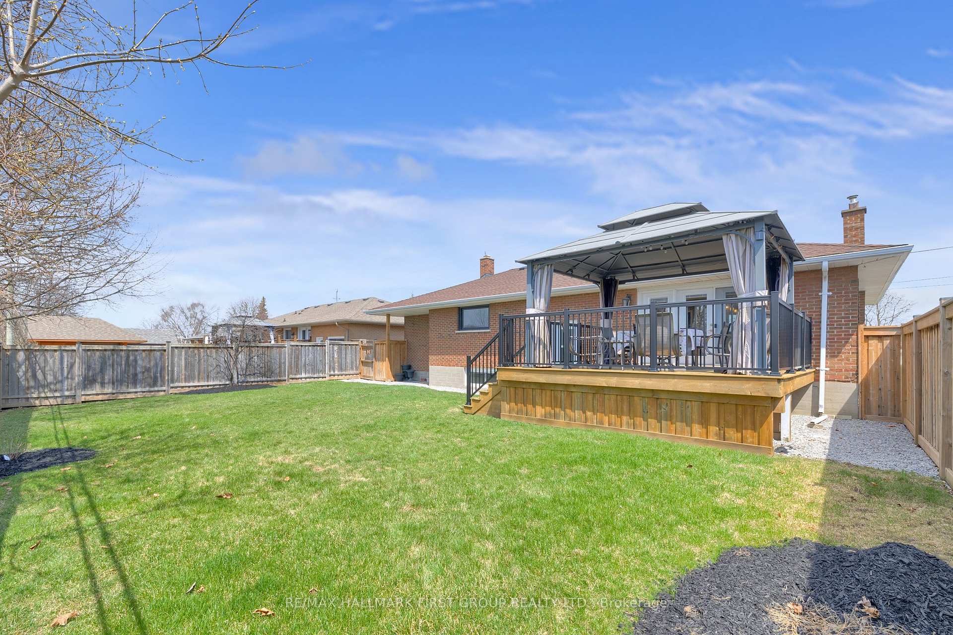 Photo 38 of 110 Athabasca Street, Oshawa, Donevan — HOMEH