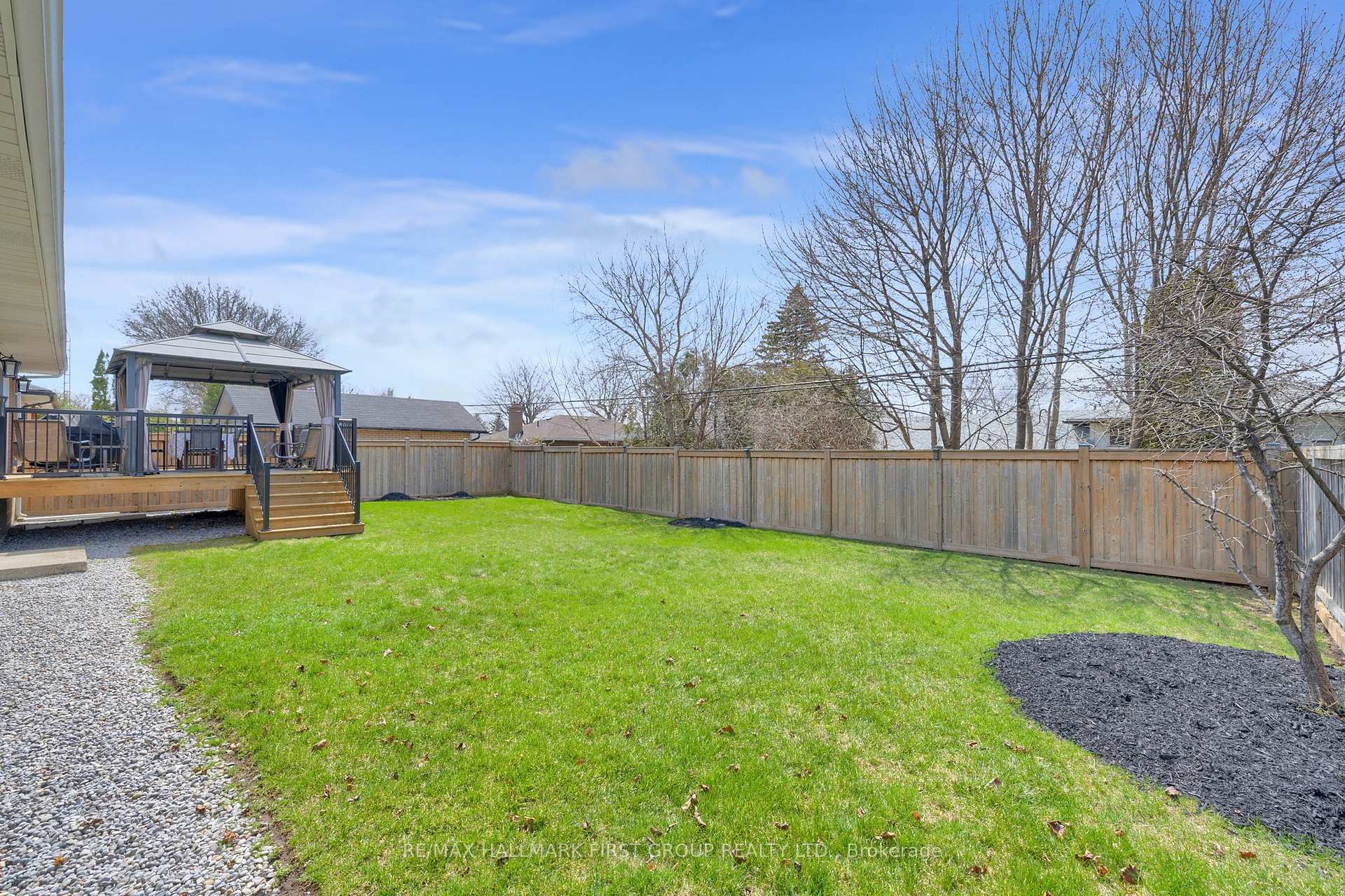 Photo 41 of 110 Athabasca Street, Oshawa, Donevan — HOMEH