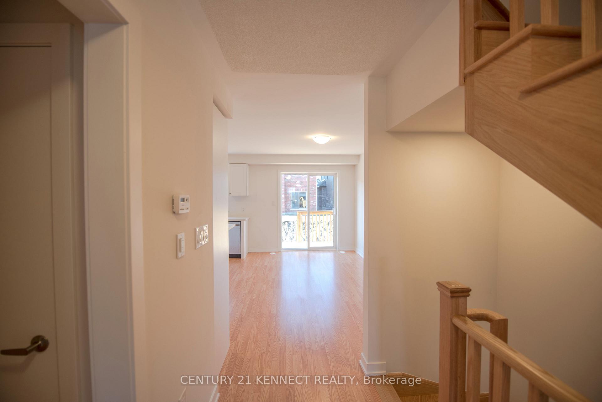 Photo 7 of 1340 Bradenton Path, Oshawa, Eastdale — HOMEH