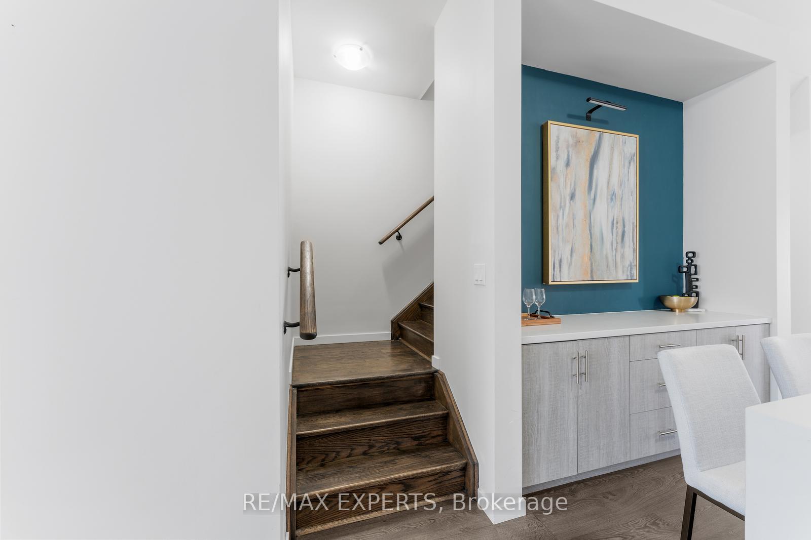Photo 20 of 172 Sydney Circle, Vaughan, Vellore Village — HOMEH