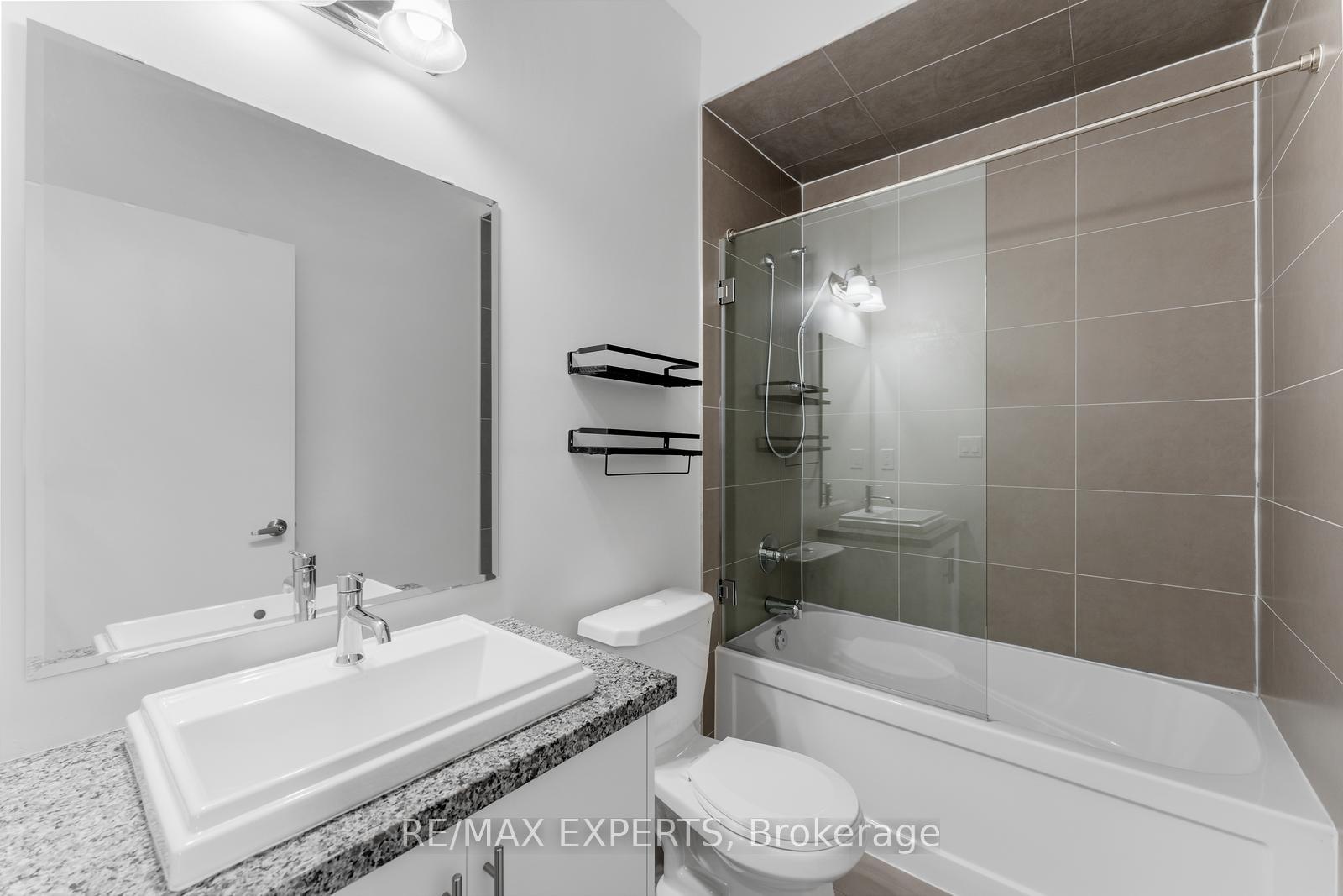 Photo 29 of 172 Sydney Circle, Vaughan, Vellore Village — HOMEH