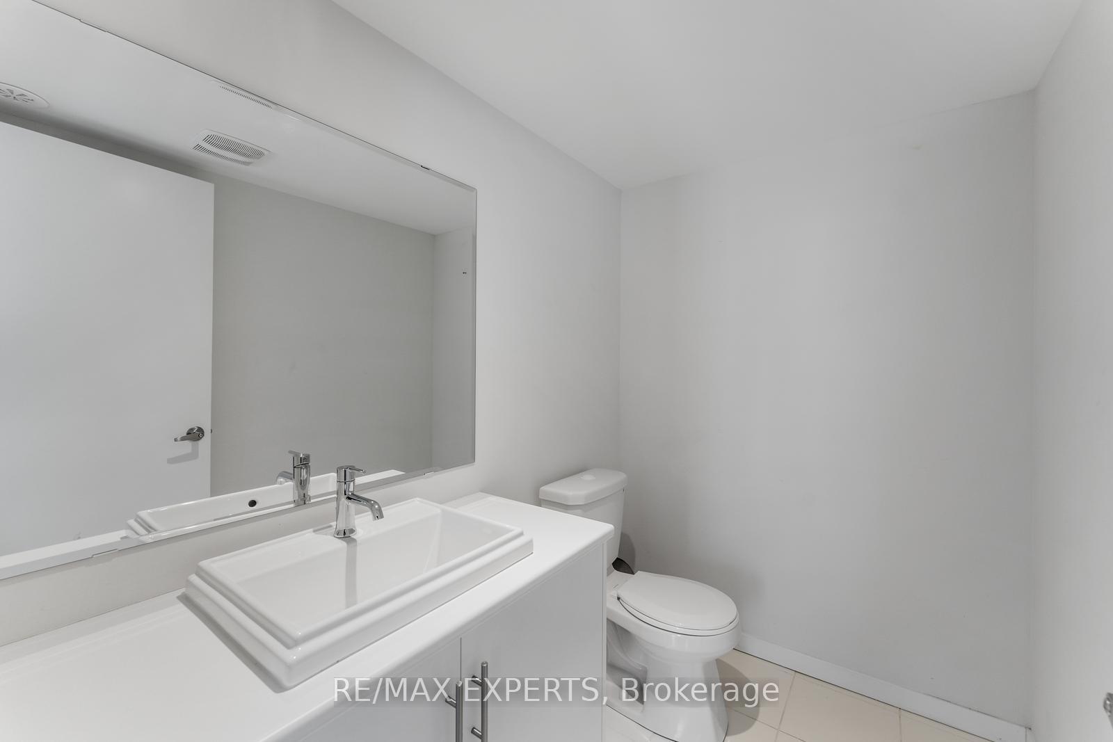 Photo 34 of 172 Sydney Circle, Vaughan, Vellore Village — HOMEH