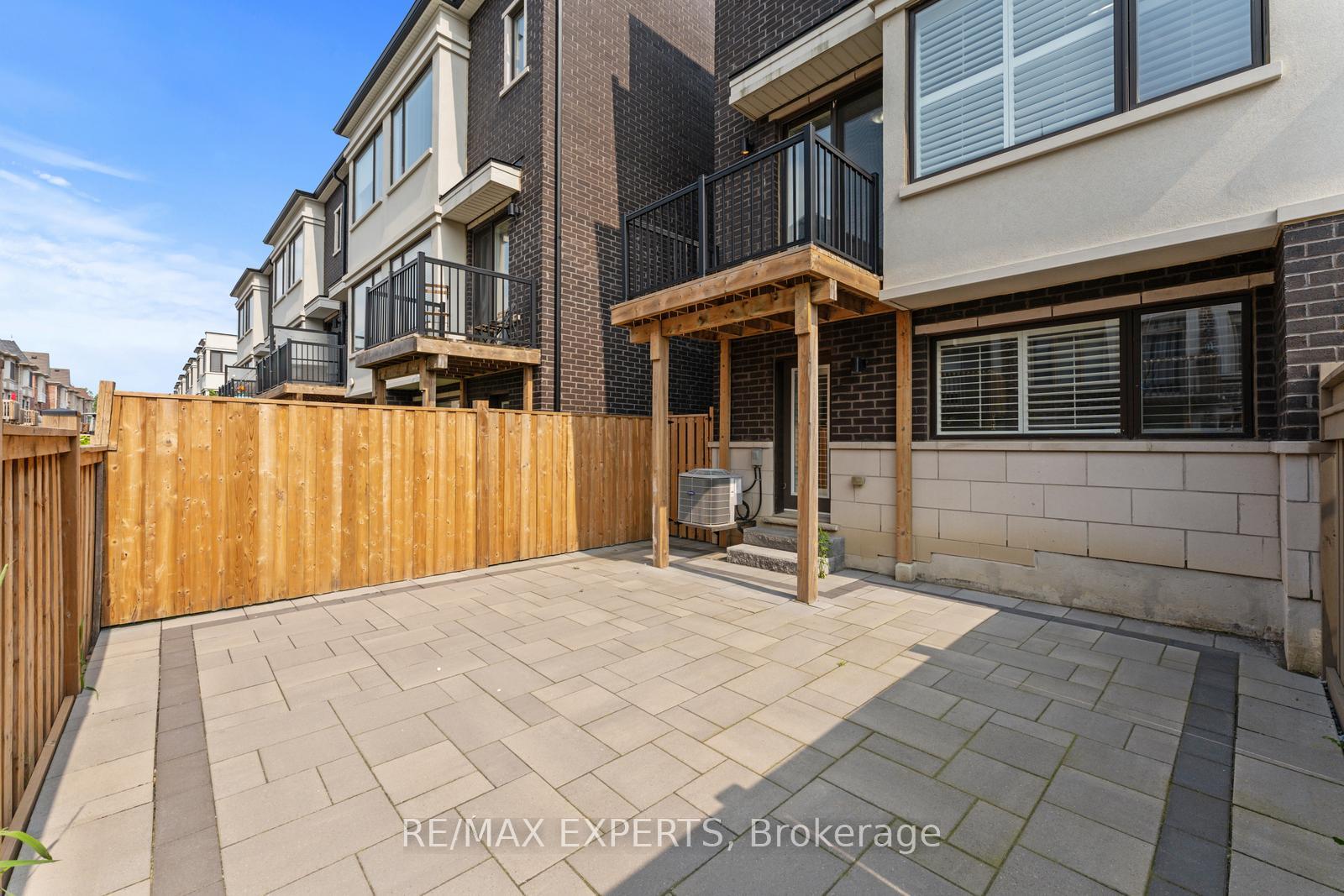 Photo 37 of 172 Sydney Circle, Vaughan, Vellore Village — HOMEH