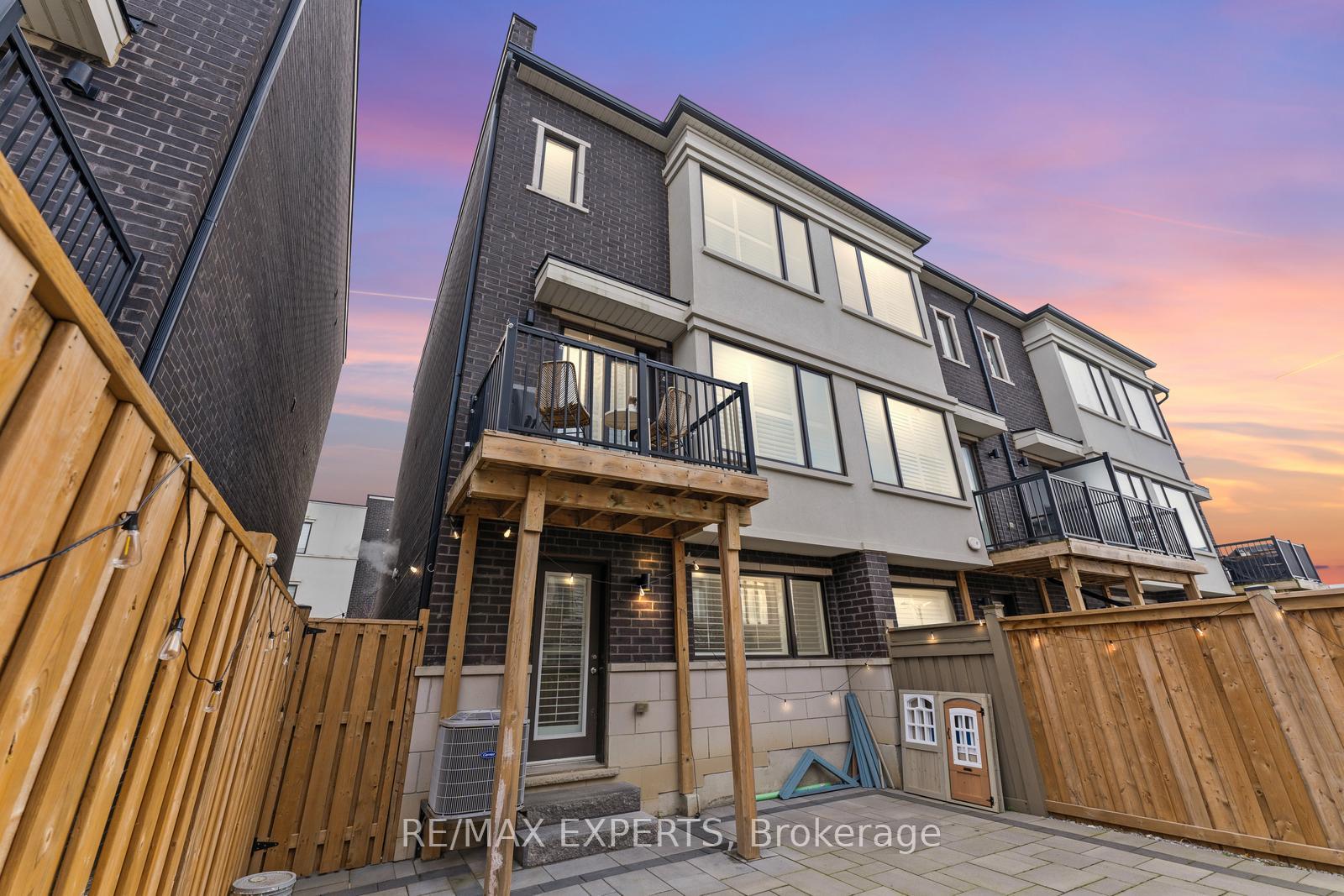 Photo 38 of 172 Sydney Circle, Vaughan, Vellore Village — HOMEH