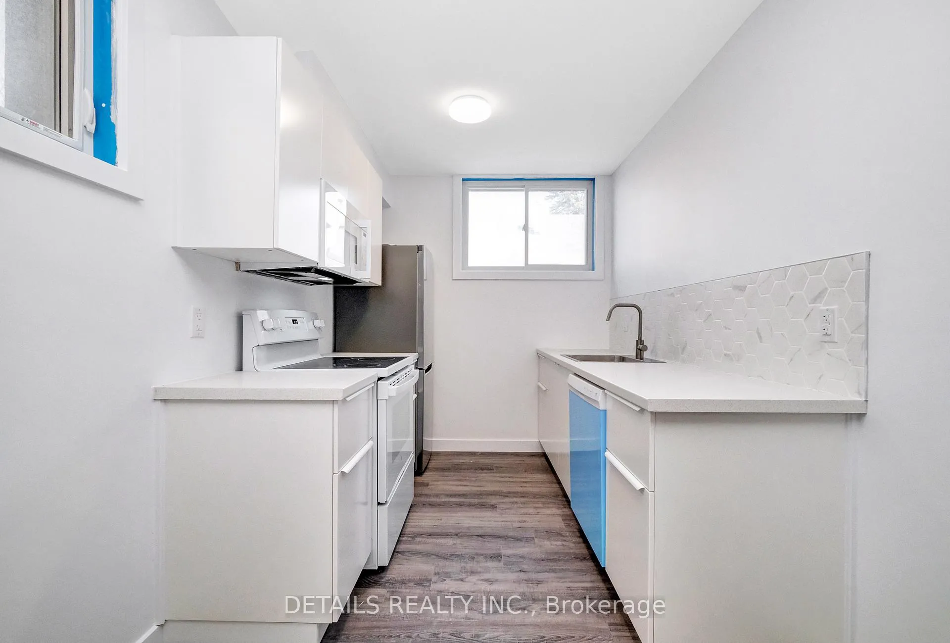 Photo 3 of Unit B, 828 B Maplewood Avenue, Ottawa, Queensway Terrace North — HOMEH