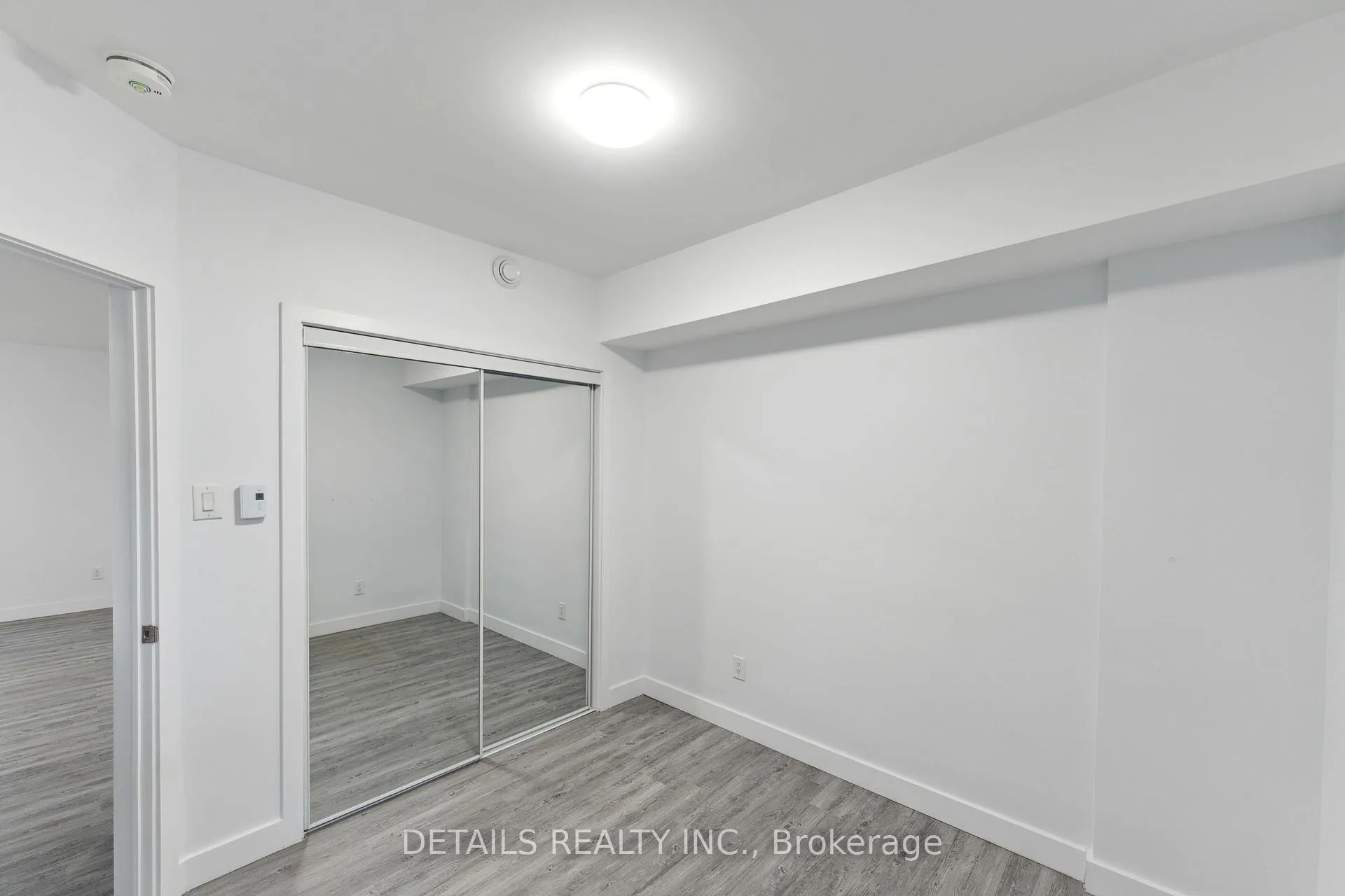 Photo 5 of Unit B, 828 B Maplewood Avenue, Ottawa, Queensway Terrace North — HOMEH