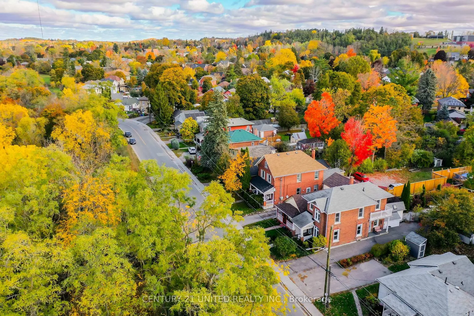 Photo 4 of 458 Driscoll Terrace, Peterborough, Ashburnham Ward 4 — HOMEH