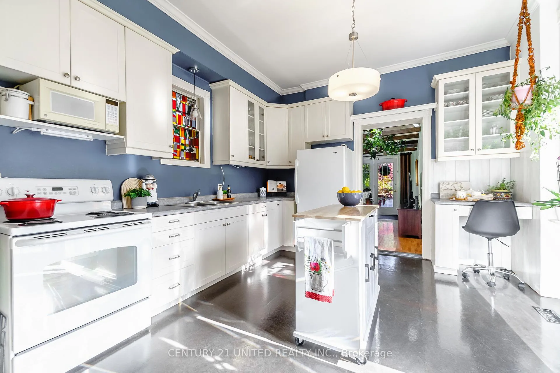 Photo 13 of 458 Driscoll Terrace, Peterborough, Ashburnham Ward 4 — HOMEH