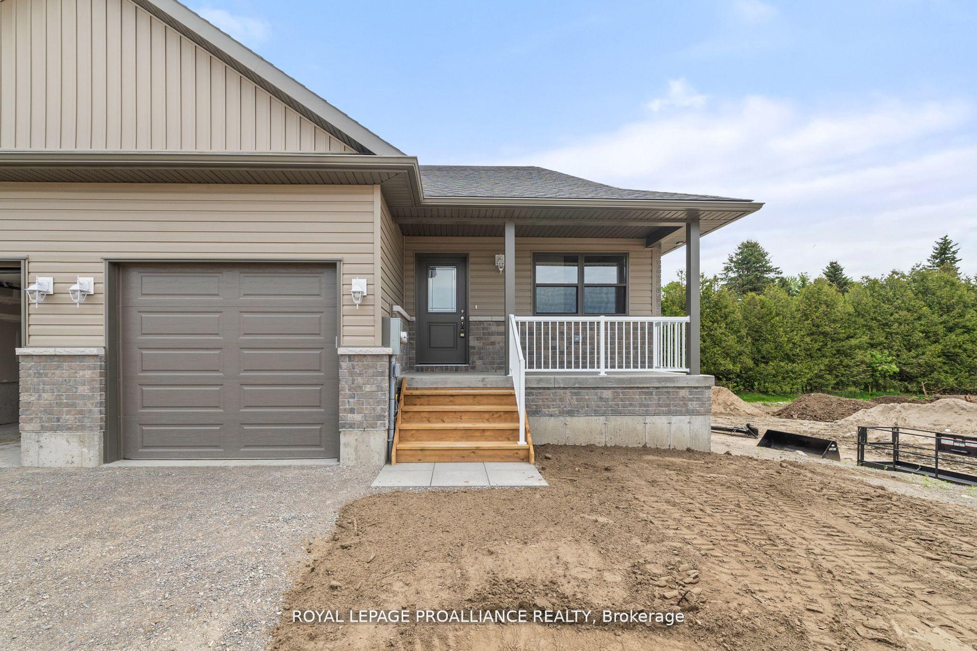 Photo 1 of 19 Clayton John Avenue, Prince Edward County, Sophiasburg Ward — HOMEH
