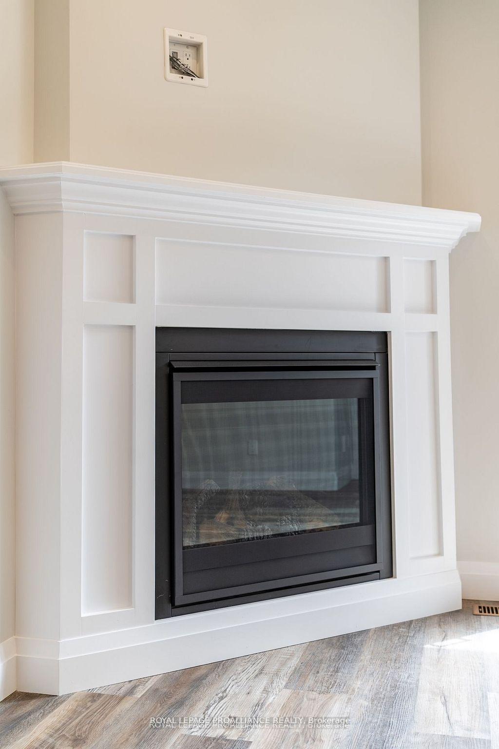 Photo 12 of 19 Clayton John Avenue, Prince Edward County, Sophiasburg Ward — HOMEH