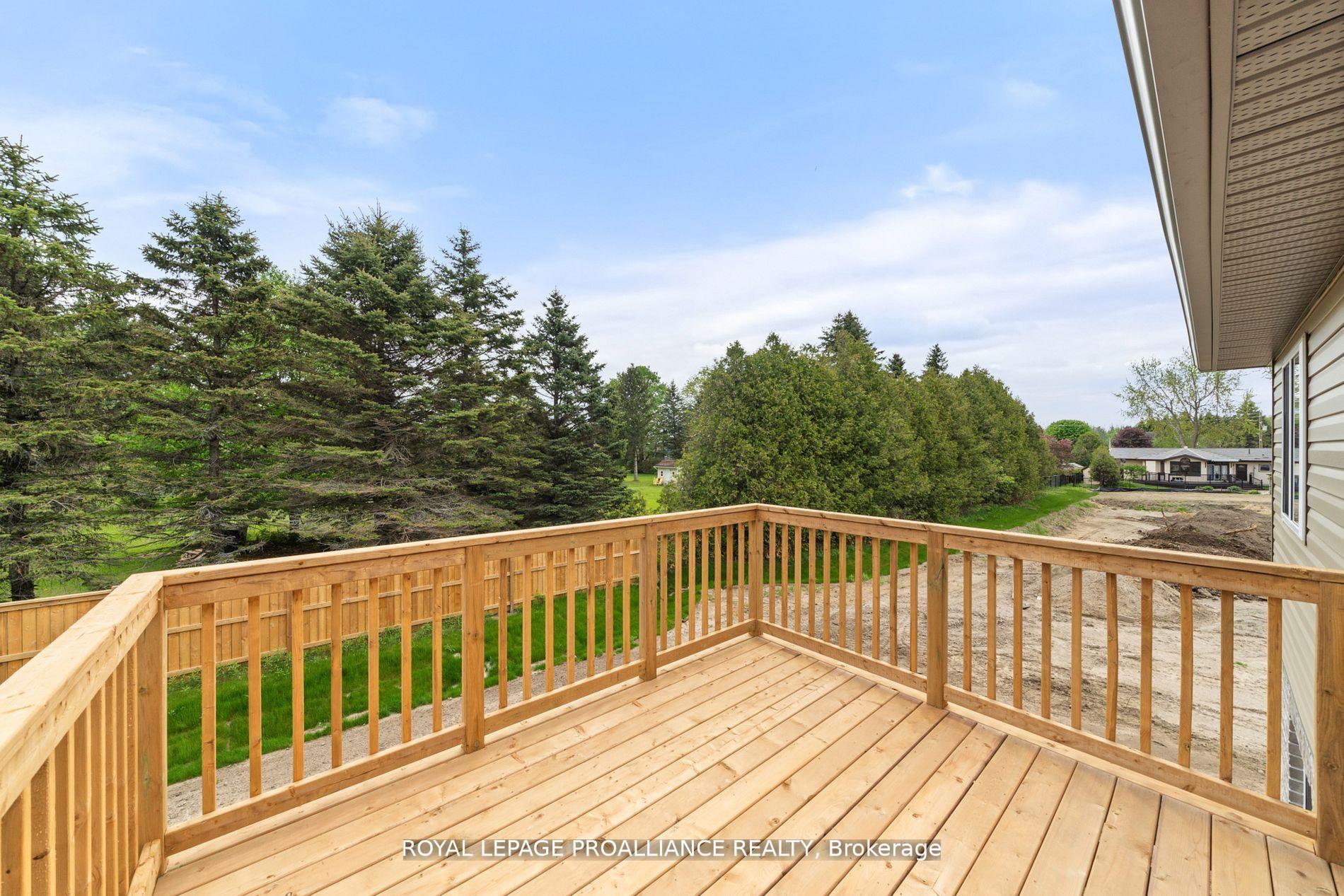 Photo 21 of 19 Clayton John Avenue, Prince Edward County, Sophiasburg Ward — HOMEH