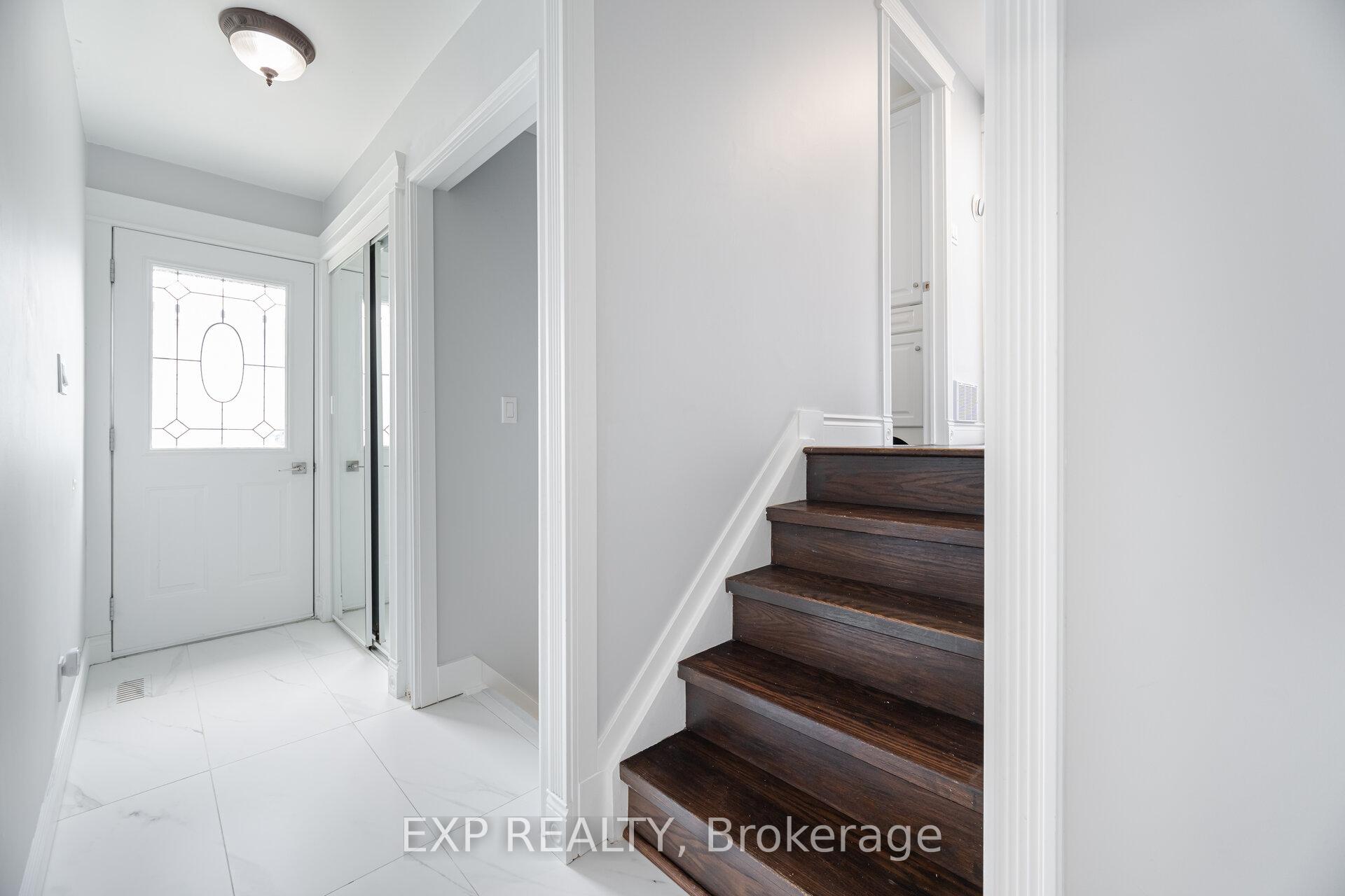 Photo 11 of 767 Tatra Drive, Oshawa, McLaughlin — HOMEH