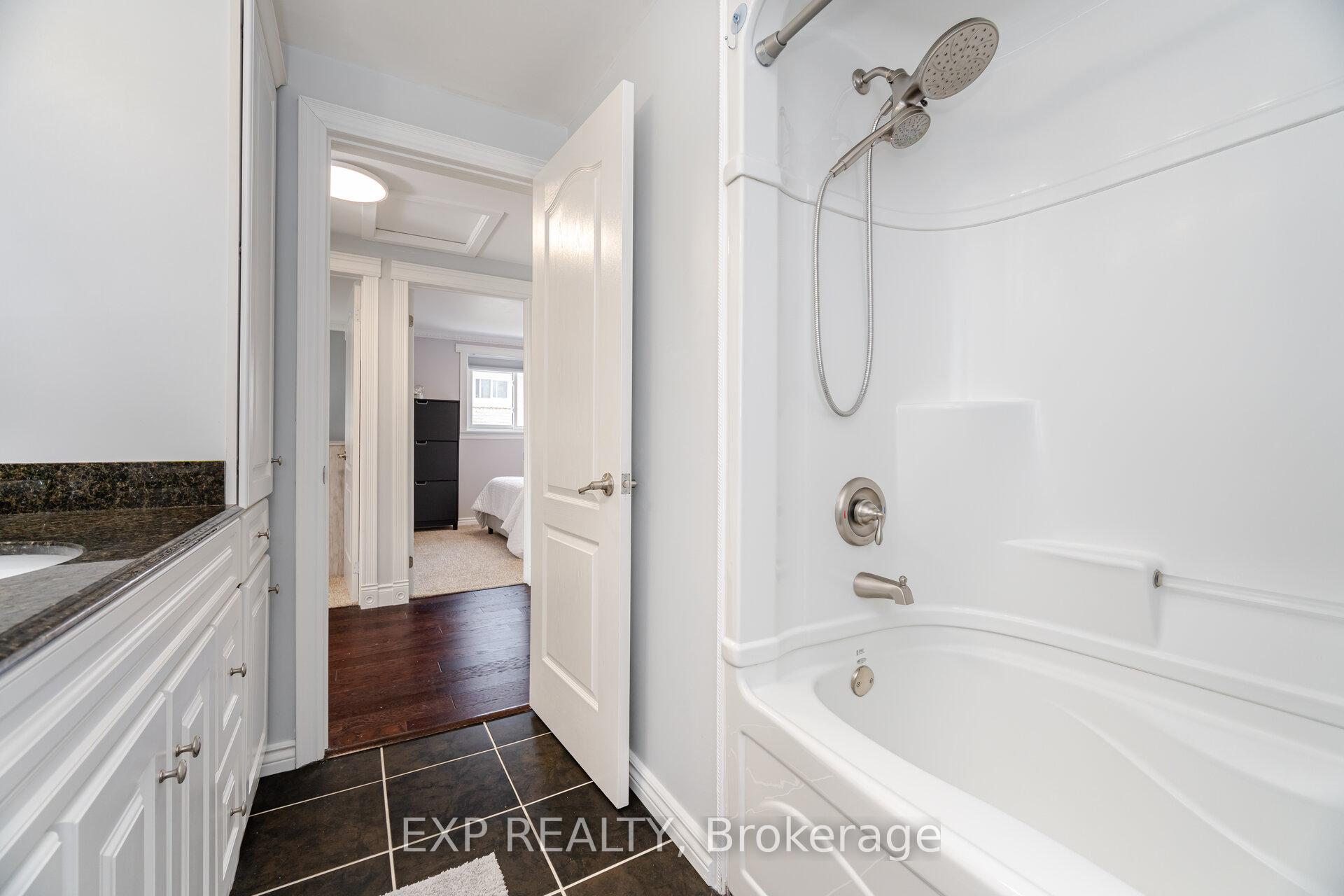 Photo 20 of 767 Tatra Drive, Oshawa, McLaughlin — HOMEH