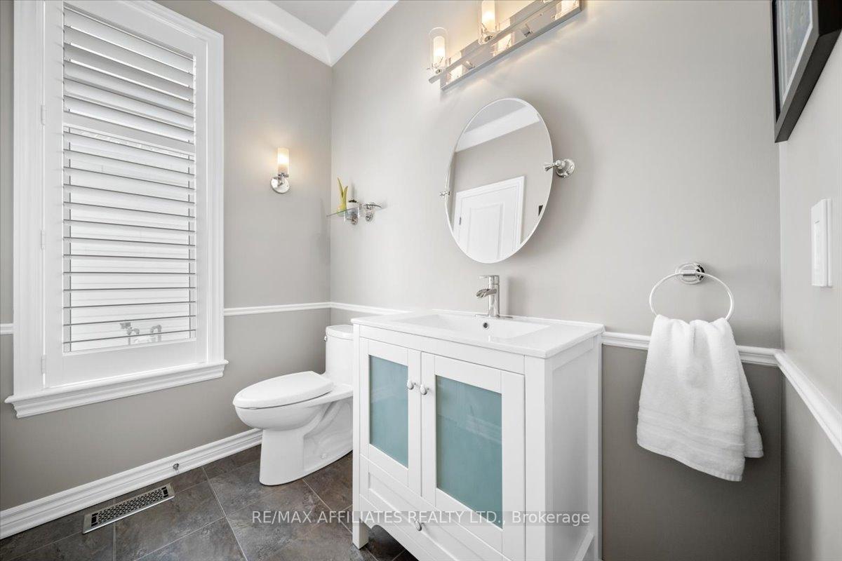 Photo 4 of 285 Chinian Street, Ottawa, Avalon West — HOMEH