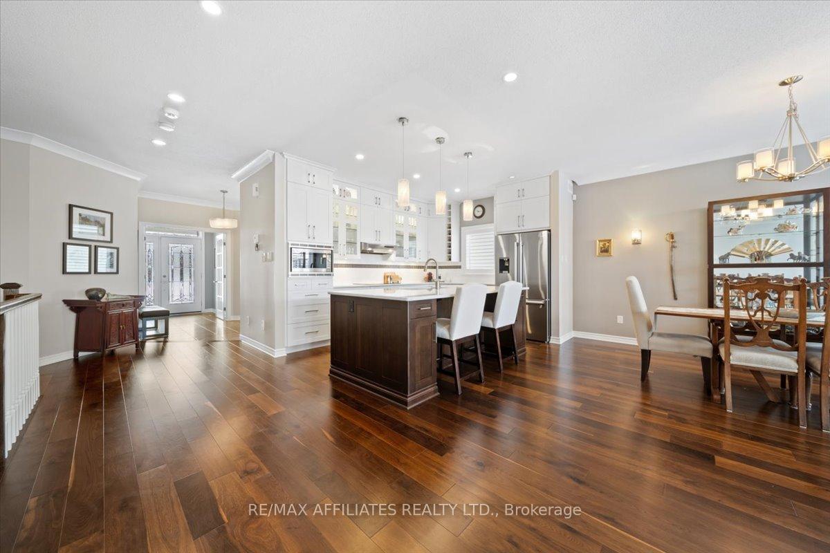 Photo 10 of 285 Chinian Street, Ottawa, Avalon West — HOMEH