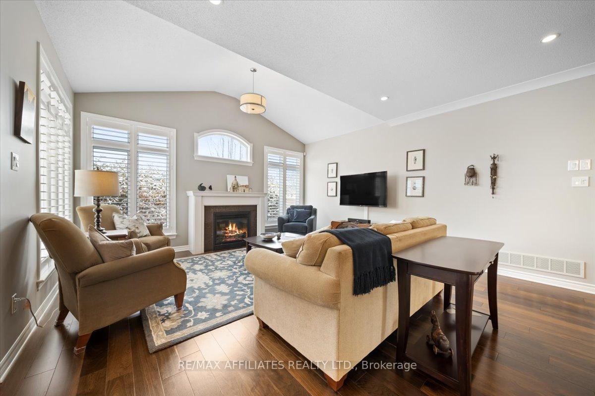 Photo 20 of 285 Chinian Street, Ottawa, Avalon West — HOMEH