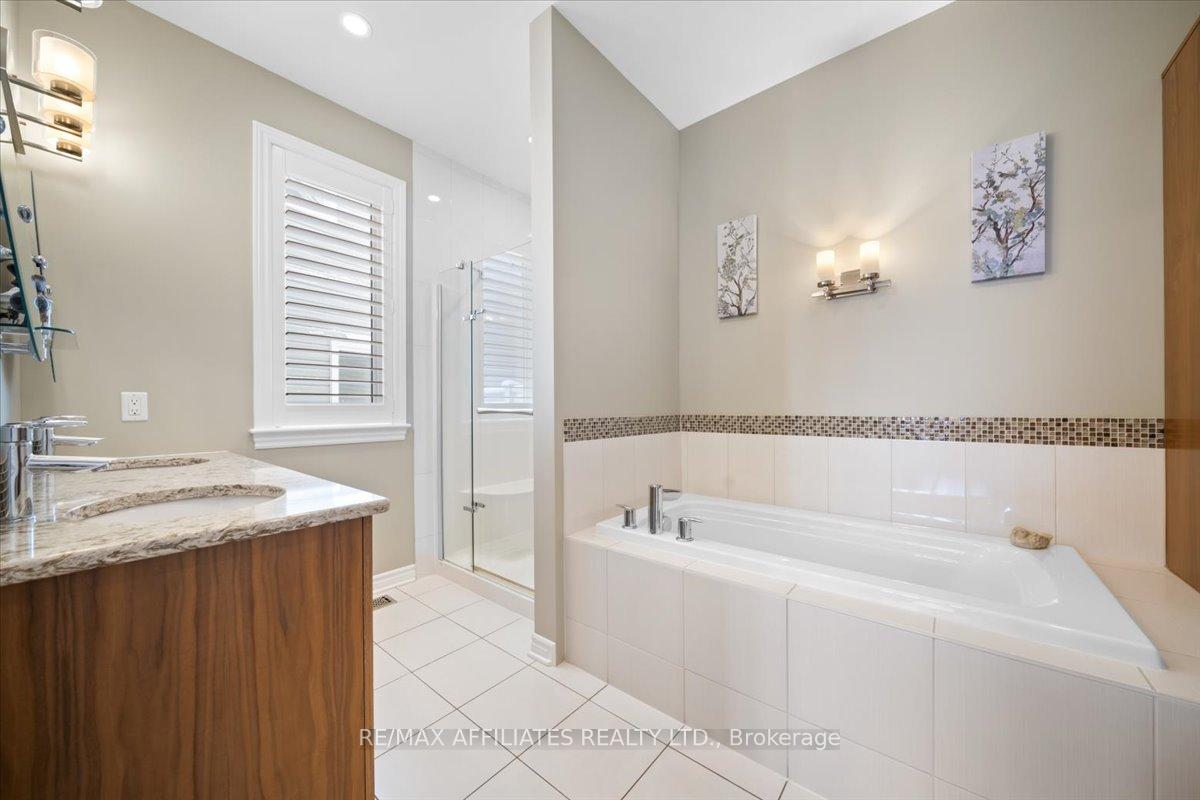 Photo 25 of 285 Chinian Street, Ottawa, Avalon West — HOMEH