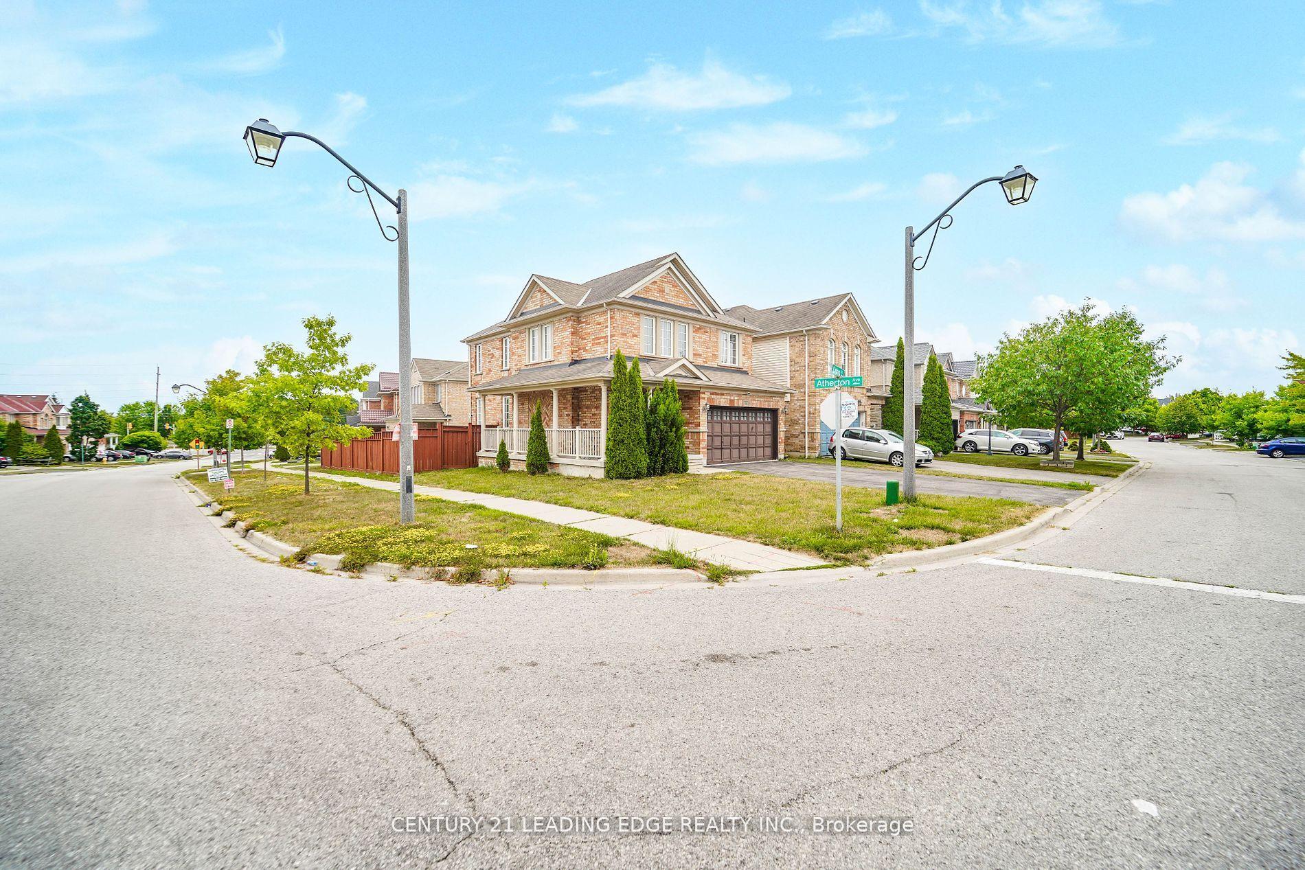 Photo 4 of 33 Dring Street, Ajax, Northwest Ajax — HOMEH