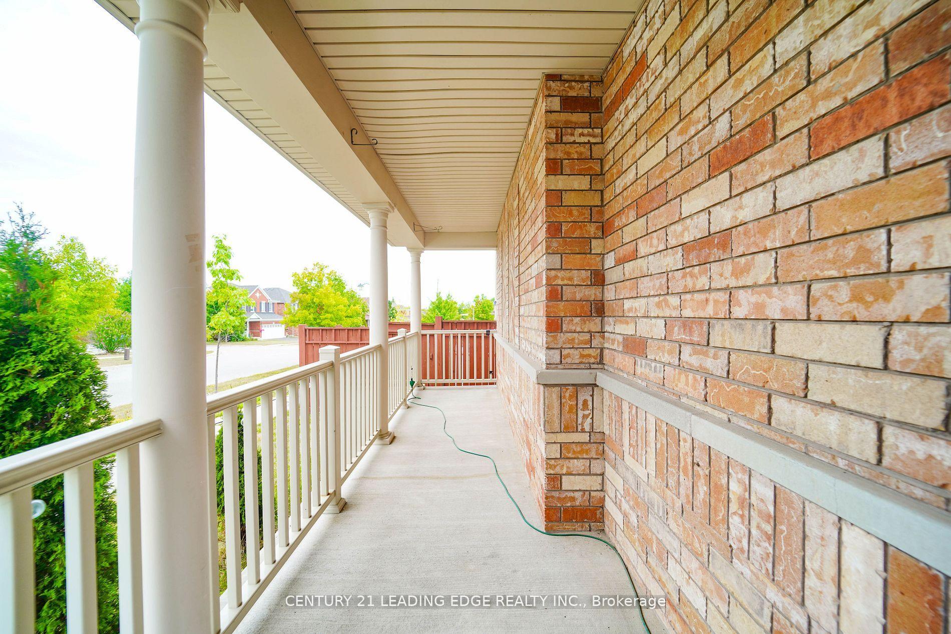 Photo 7 of 33 Dring Street, Ajax, Northwest Ajax — HOMEH